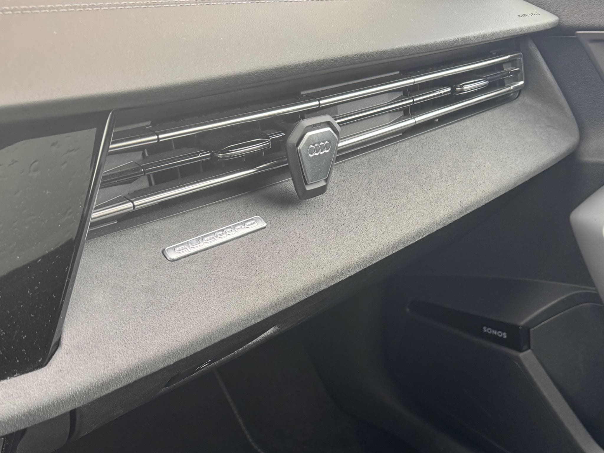 Audi S3 Sportback (2024) - Photo 9
