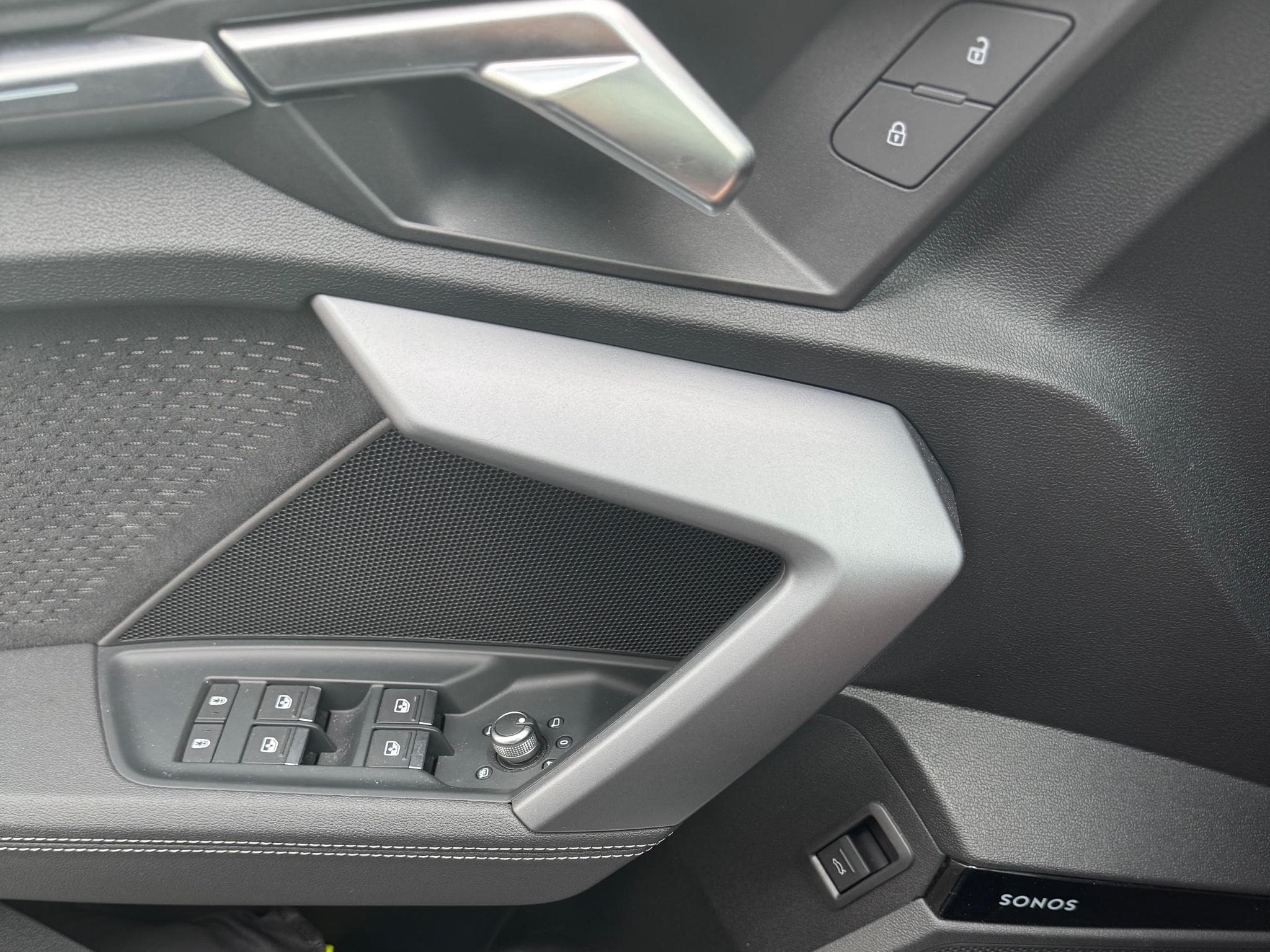 Audi S3 Sportback (2024) - Photo 12