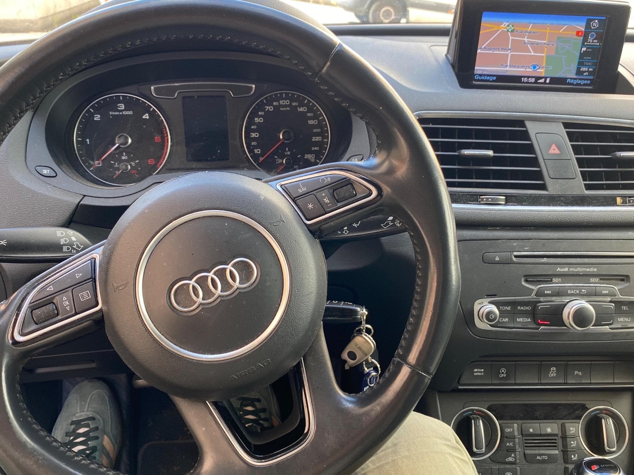Audi Q3 s-line (2018) - Photo 1