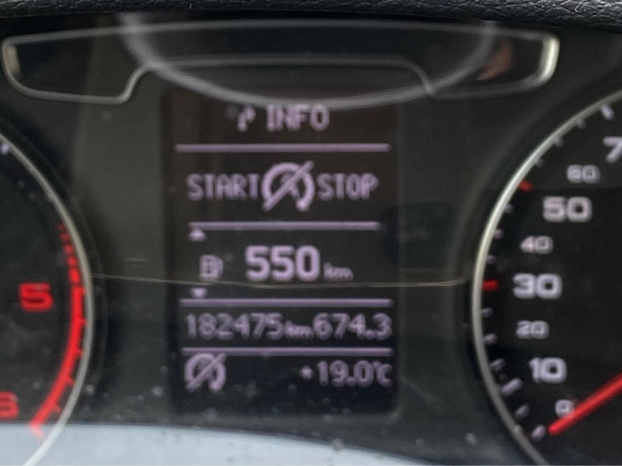 Audi Q3 s-line (2018) - Photo 5