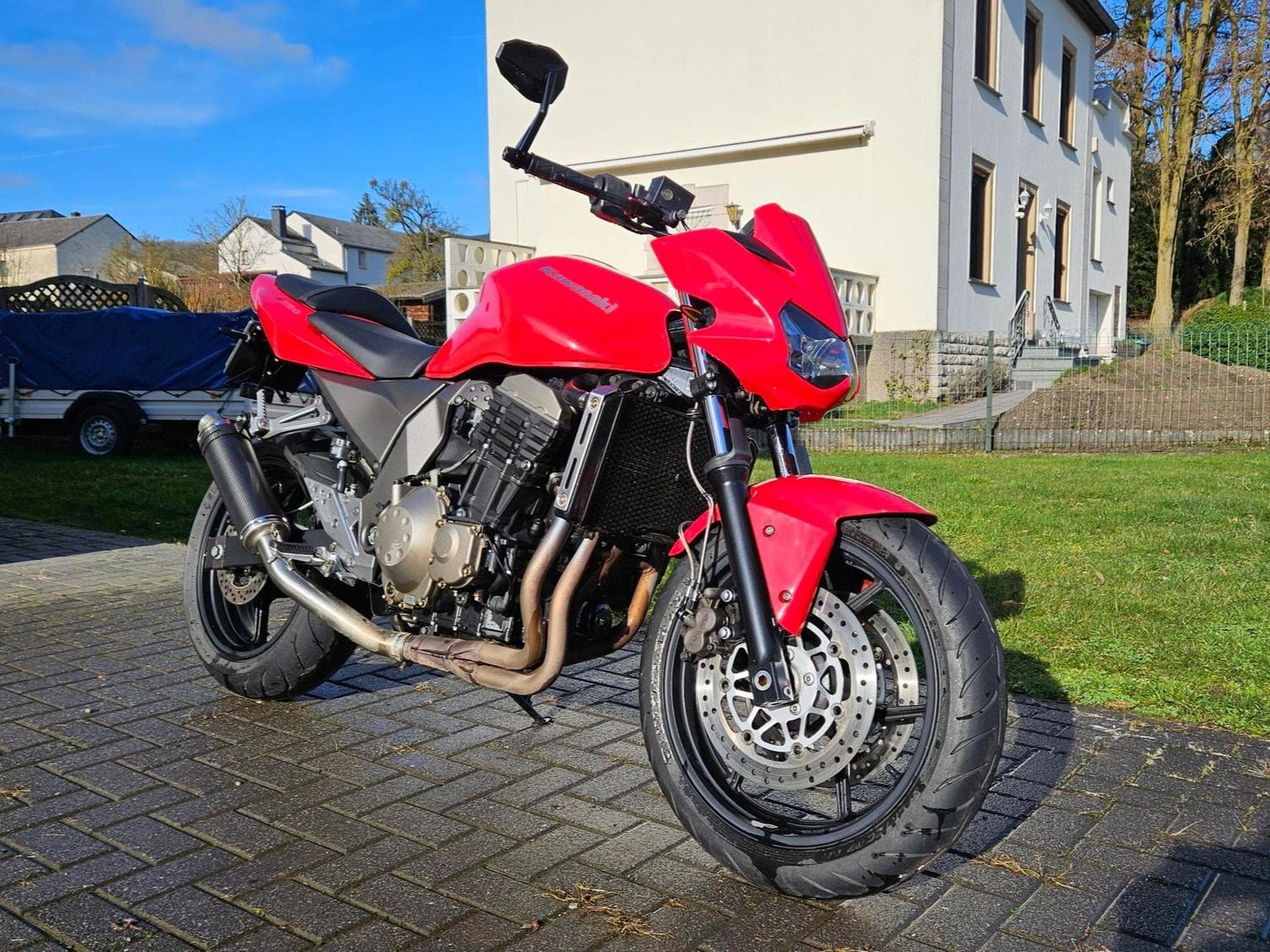 Kawasaki Z 750 (2004) - Photo 1