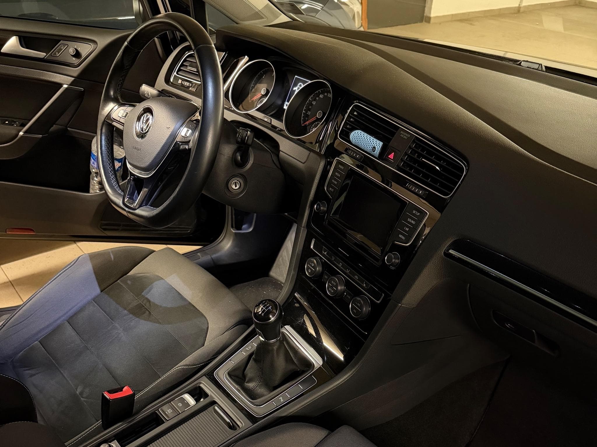 VW Golf Golf R-Line (2014) - Photo 7
