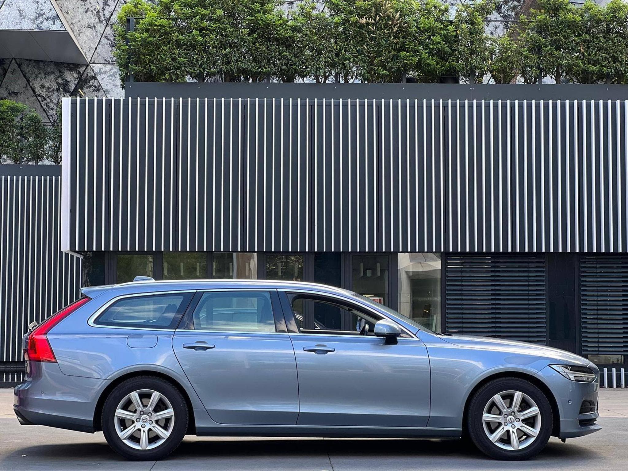 Volvo V90 Manuelle / Diesel / 190 HP (2017) - Photo 7
