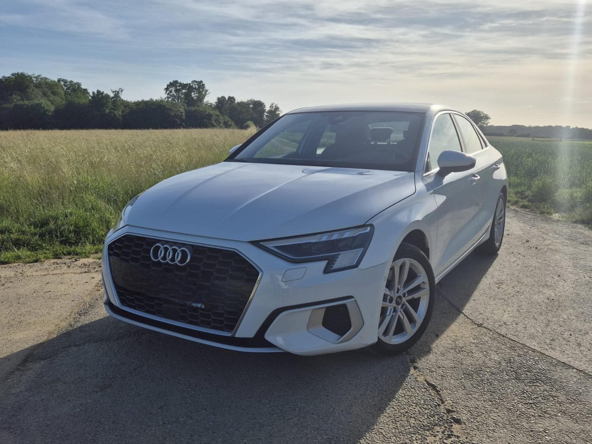 Audi A3 Limousine 35 TFSI advance (2021) - Photo 1
