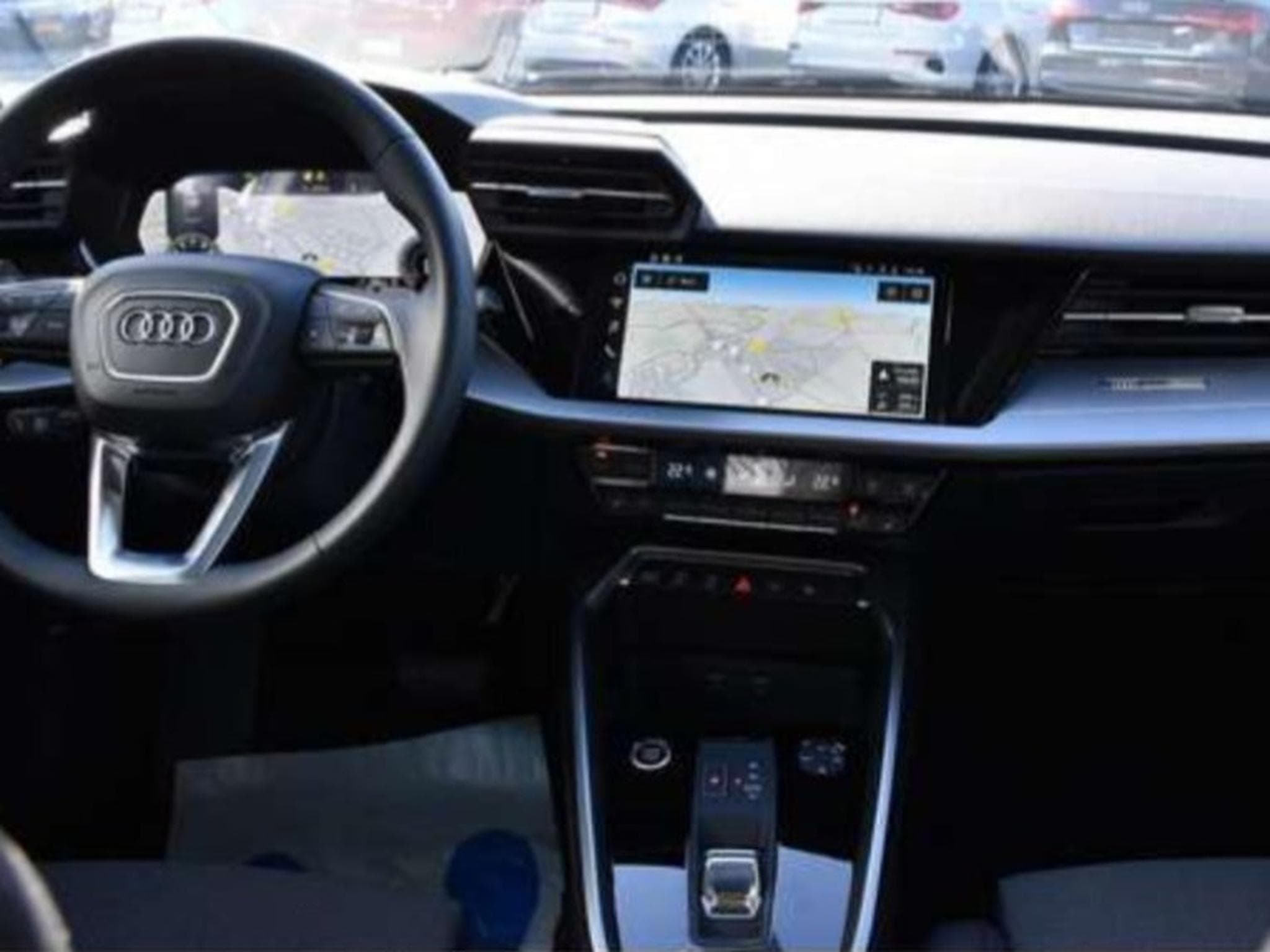 Audi A3 Limousine 35 TFSI advance (2021) - Photo 3