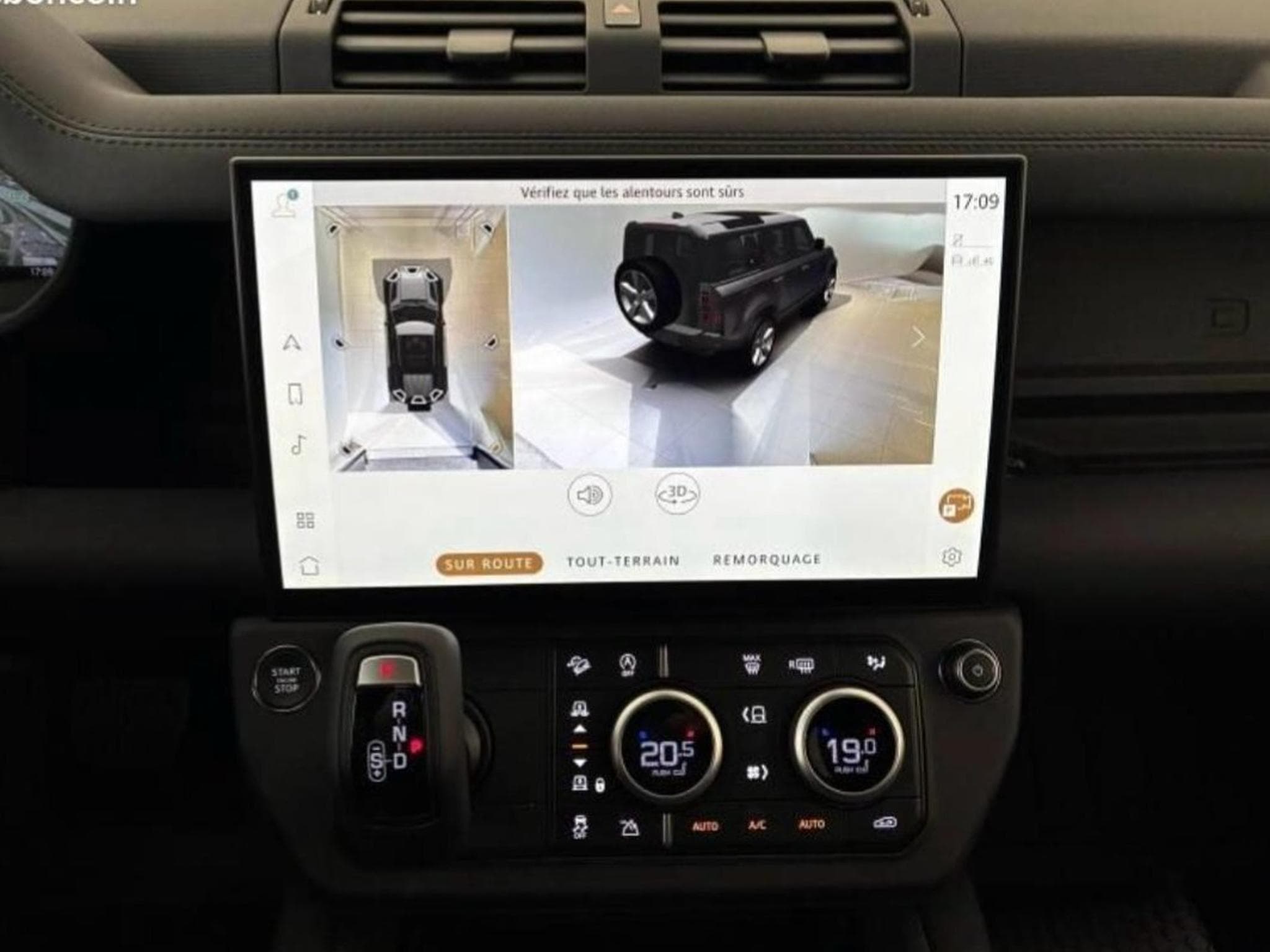 Land-Rover Defender 110 D250 HardTop X-Dynamic SE UTILITAIRE (2025) - Photo 8