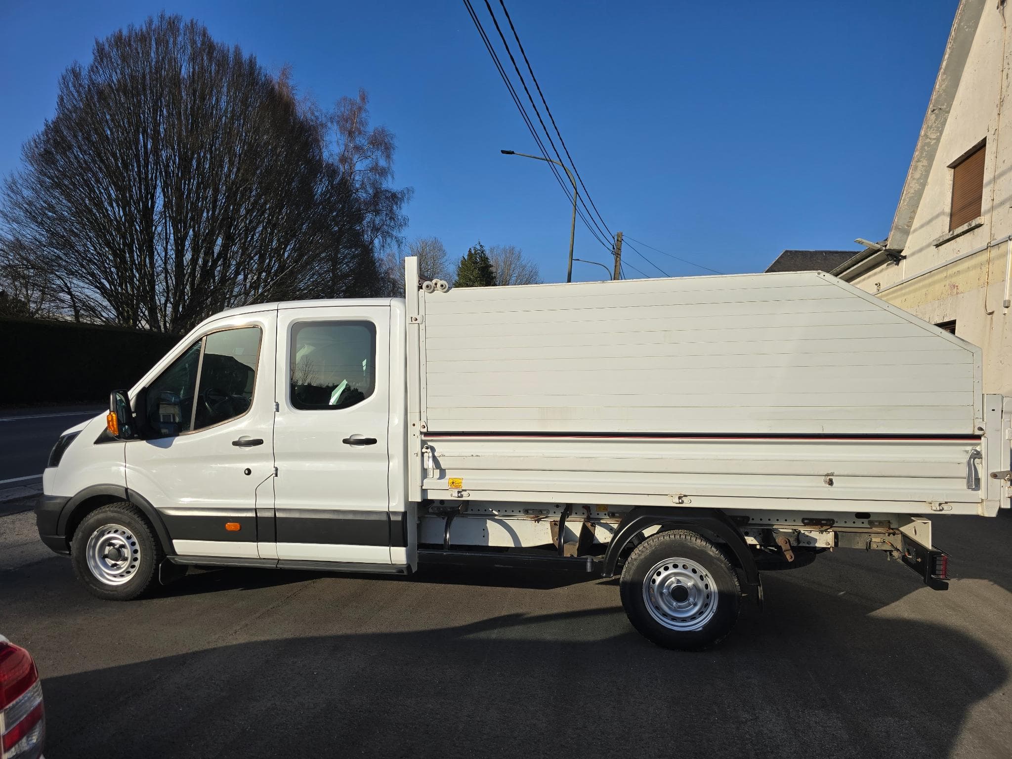 Ford Transit 2T Promotion 10 jours déstockage 170 cv double cabine benne bas (2019) - Photo 5
