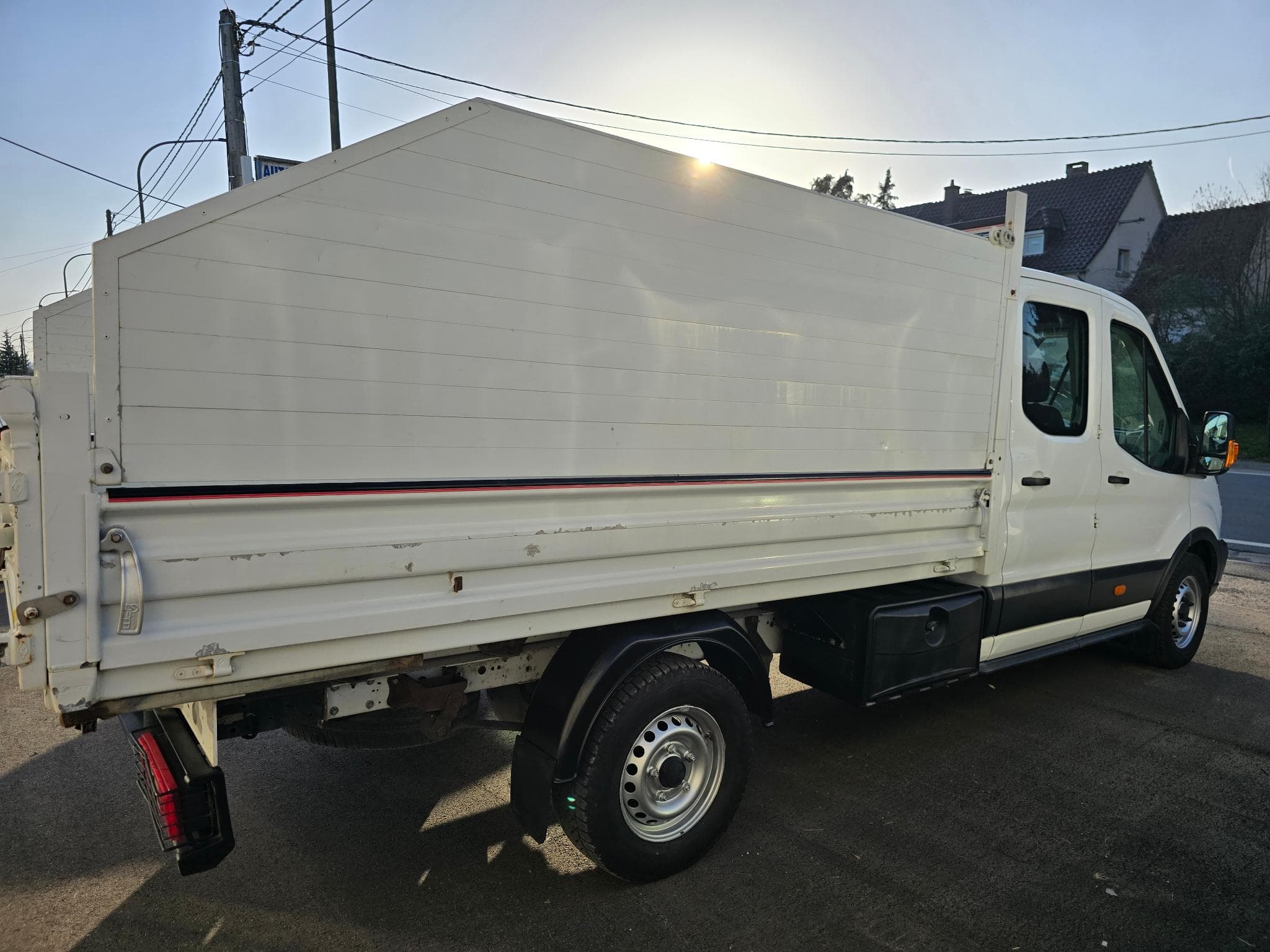 Ford Transit 2T Promotion 10 jours déstockage 170 cv double cabine benne bas (2019) - Photo 6