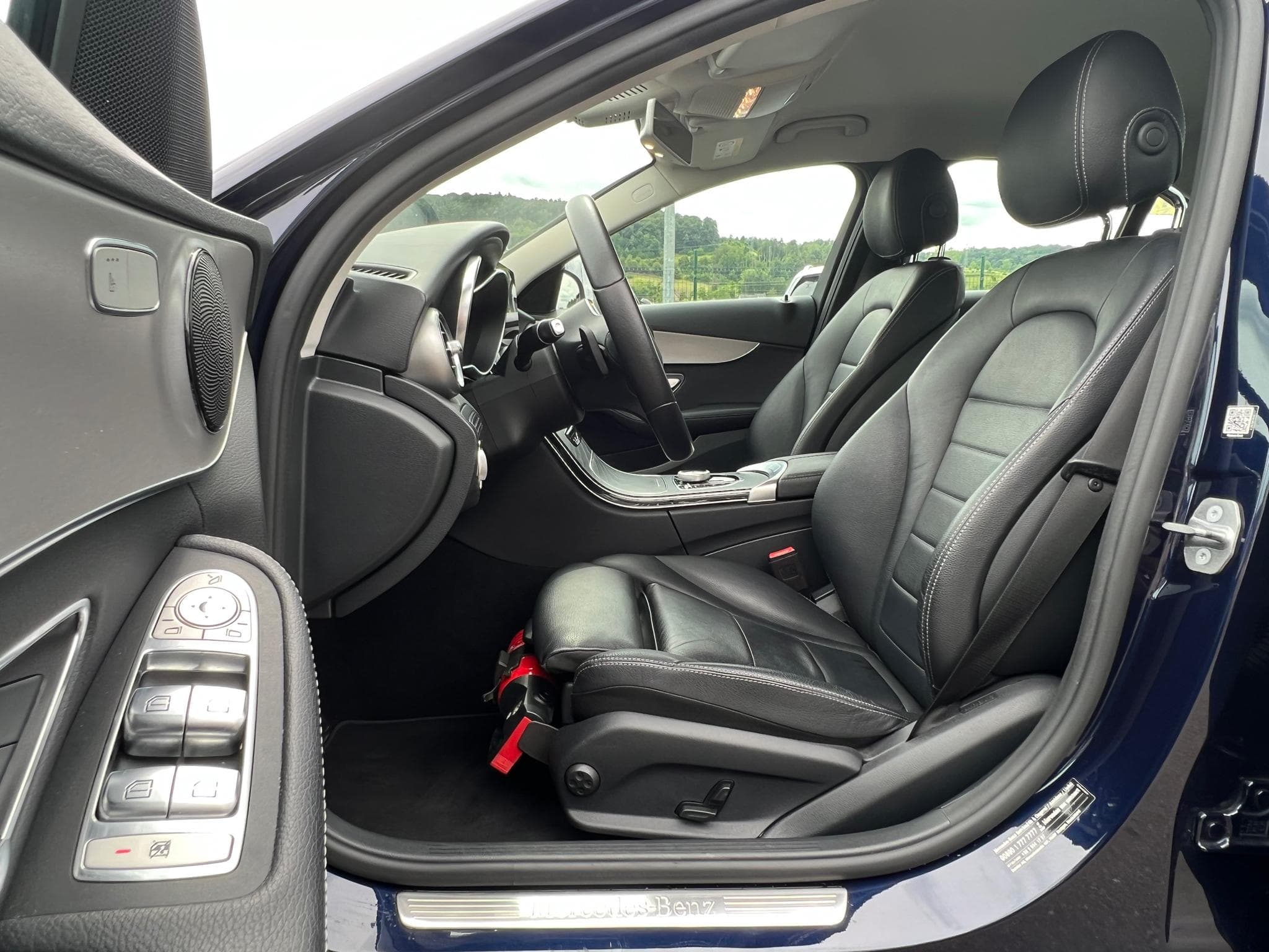 Mercedes C 200 C200d  9G-TRONIC AVANTGARDE VOLLLED FACELIFT (2019) - Photo 12