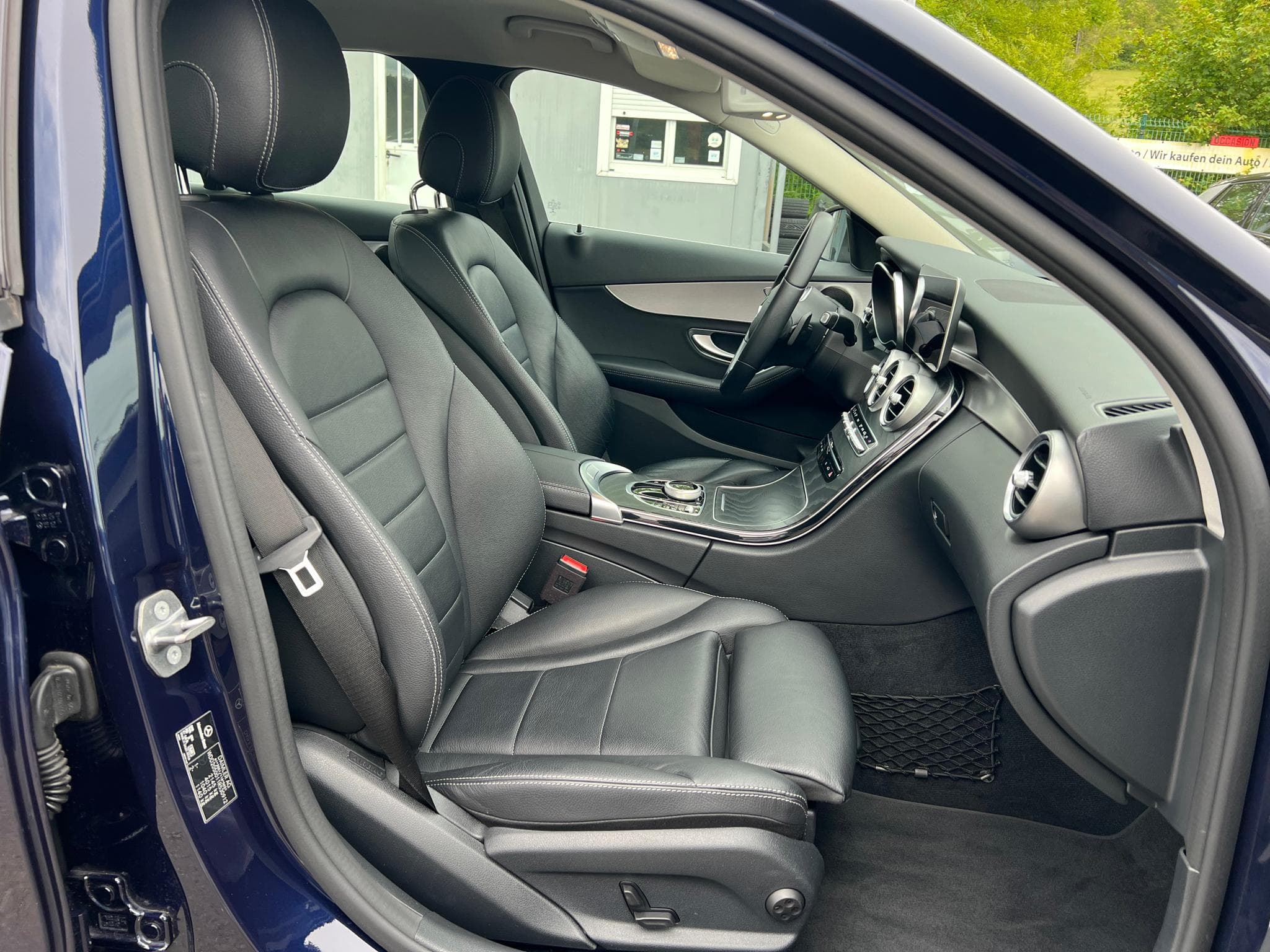 Mercedes C 200 C200d  9G-TRONIC AVANTGARDE VOLLLED FACELIFT (2019) - Photo 13