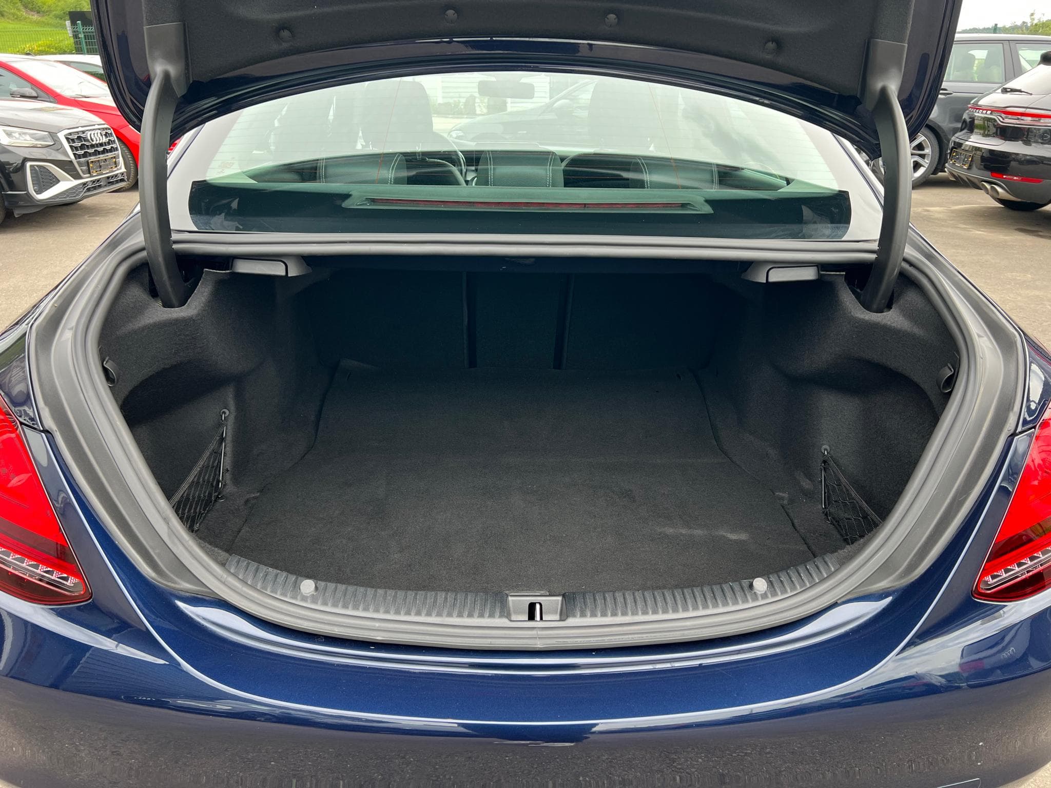 Mercedes C 200 C200d  9G-TRONIC AVANTGARDE VOLLLED FACELIFT (2019) - Photo 15