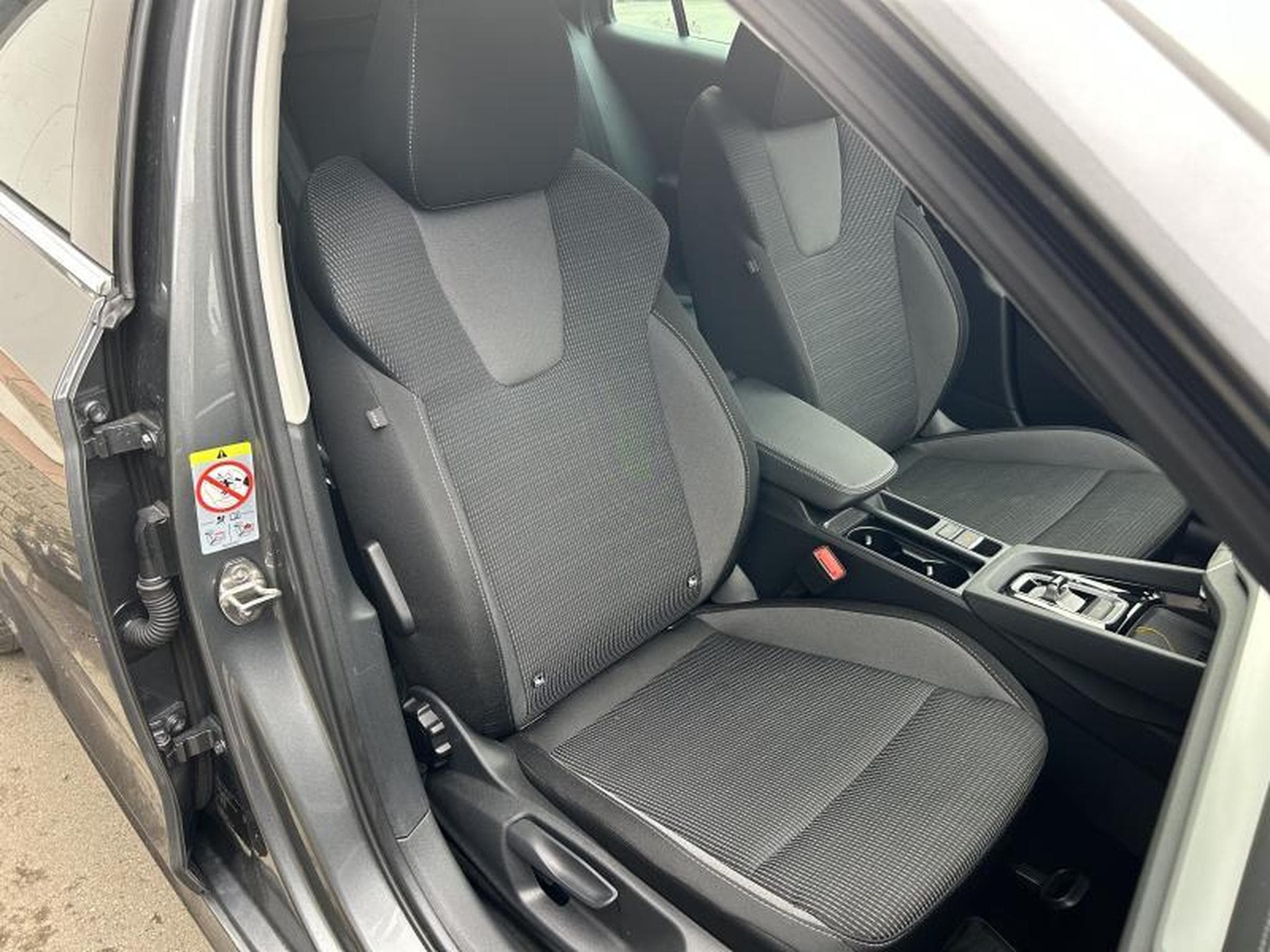 Skoda Octavia Selection (2024) - Photo 9