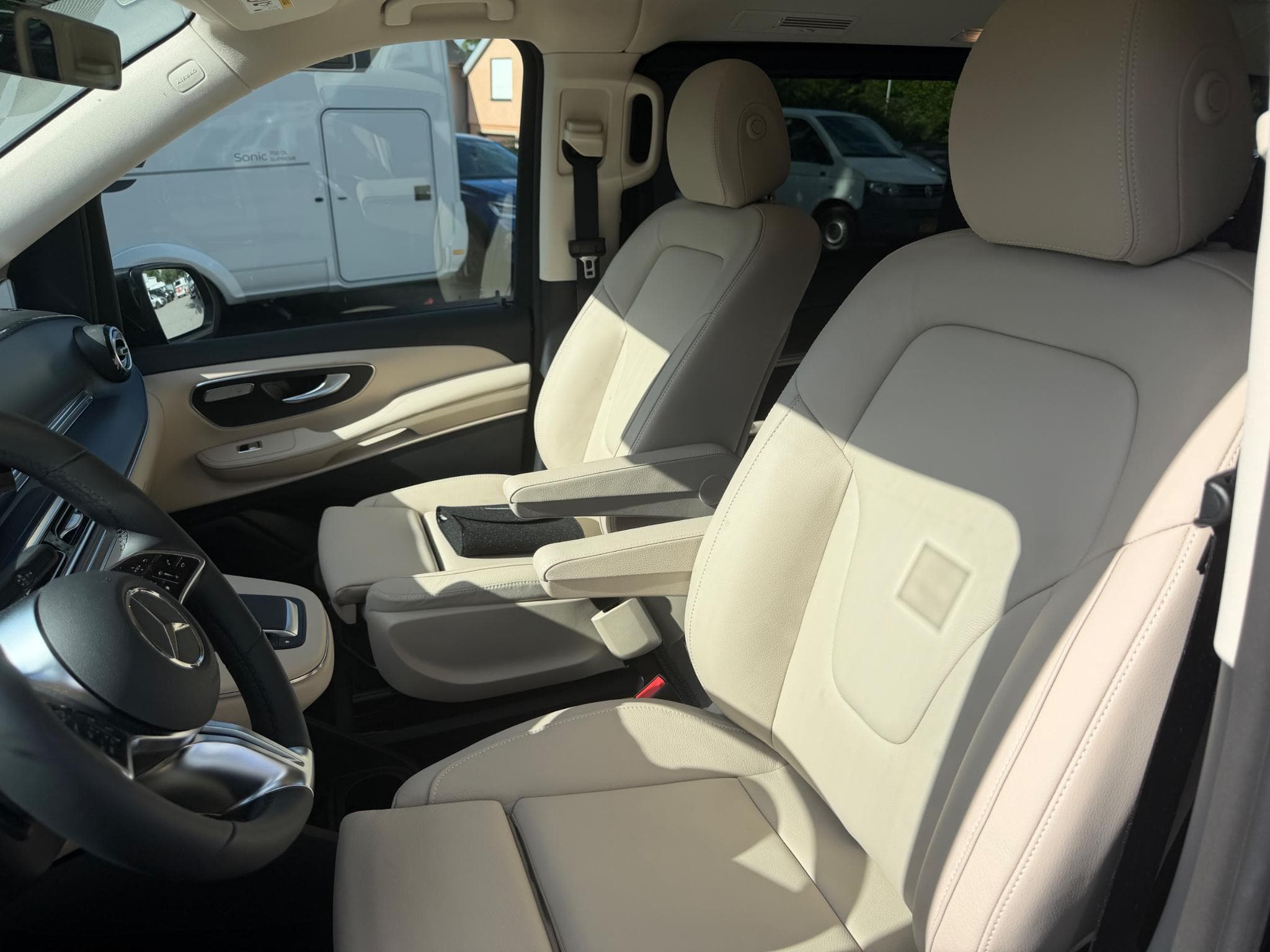 Mercedes V Marco Polo 300d L2 4Matic 174 kW Automatik (2026) - Photo 5