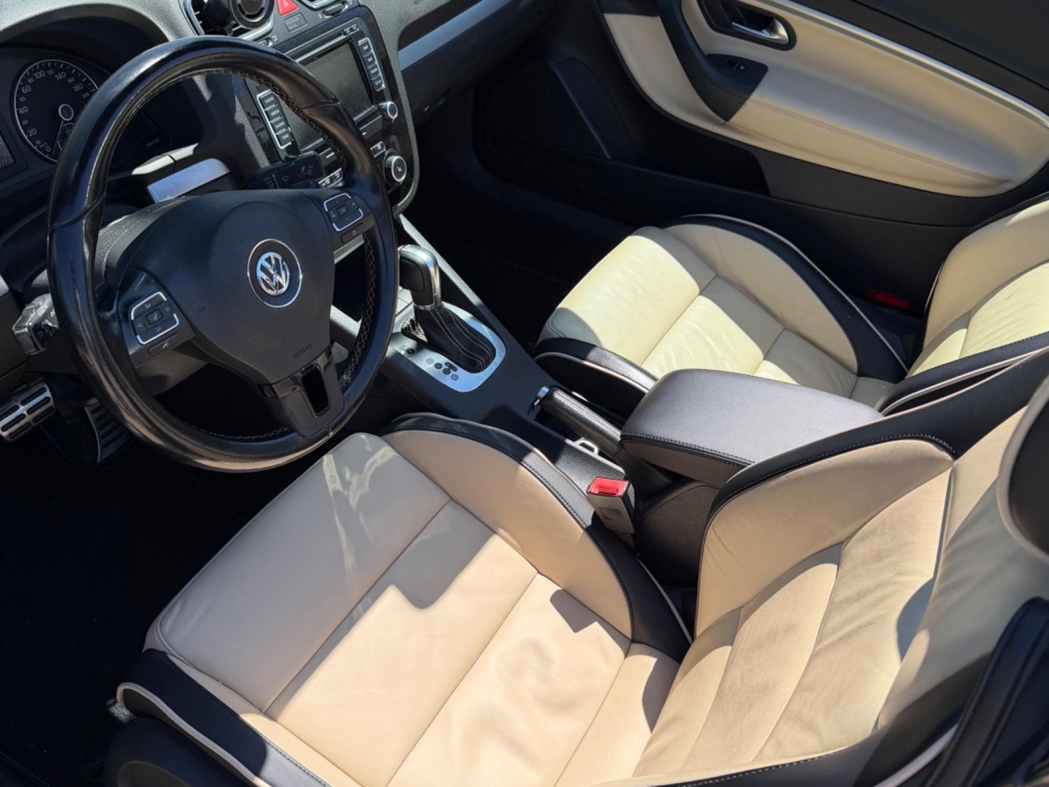 VW Eos Executive (2012) - Photo 3