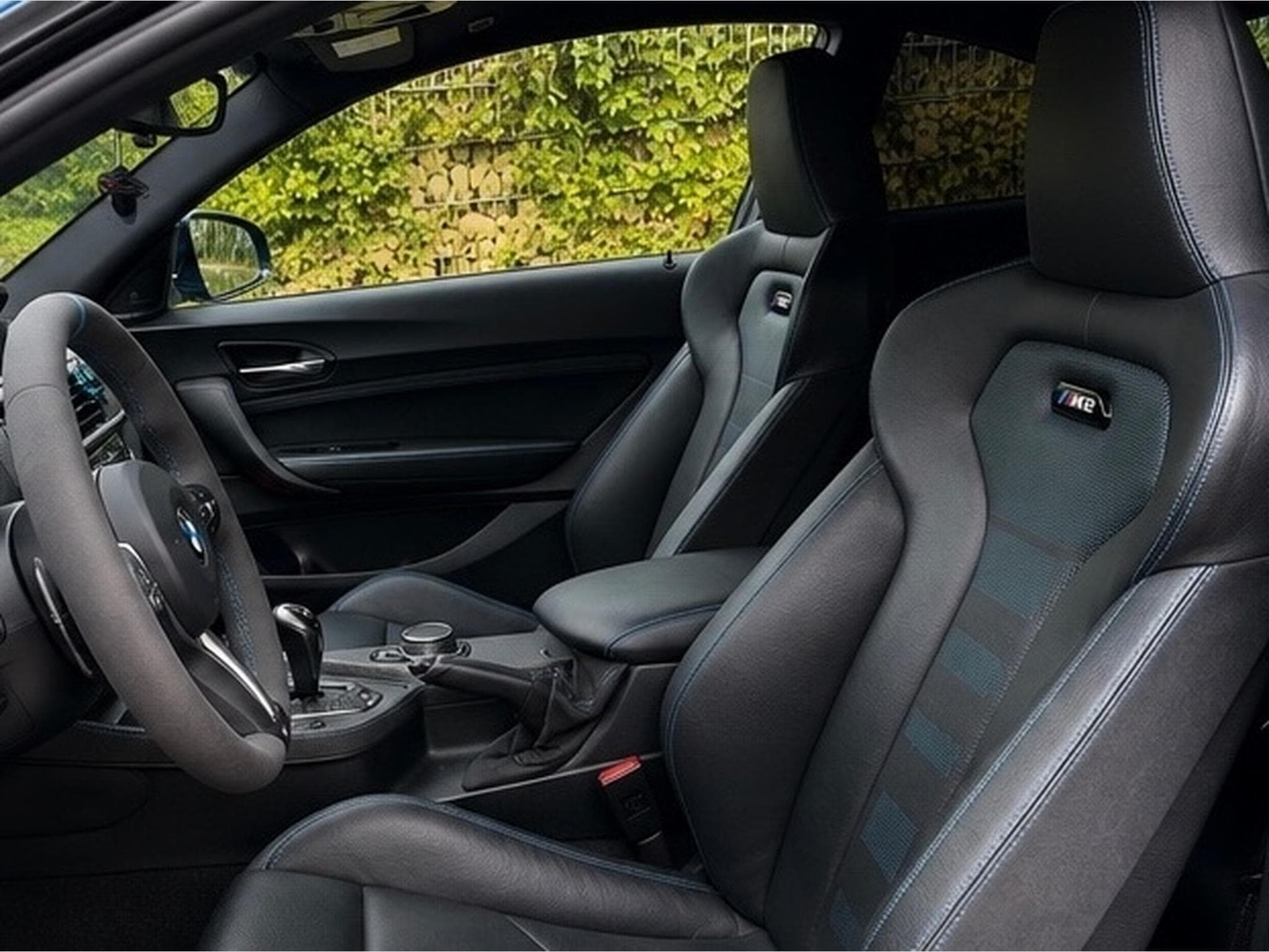 BMW M2 Competition (2019) - Photo 9