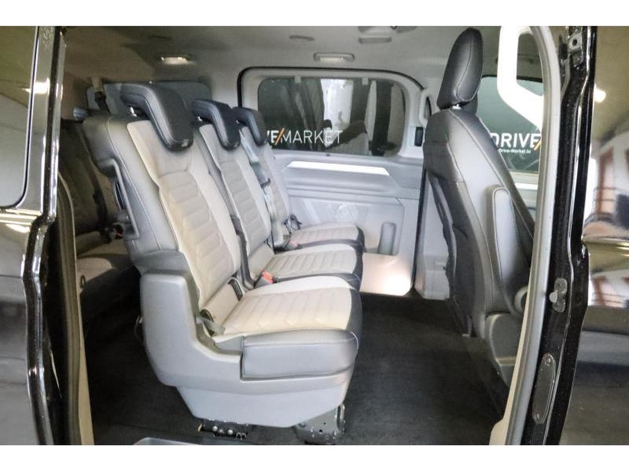 VW T7 Style Court (2026) - Photo 12
