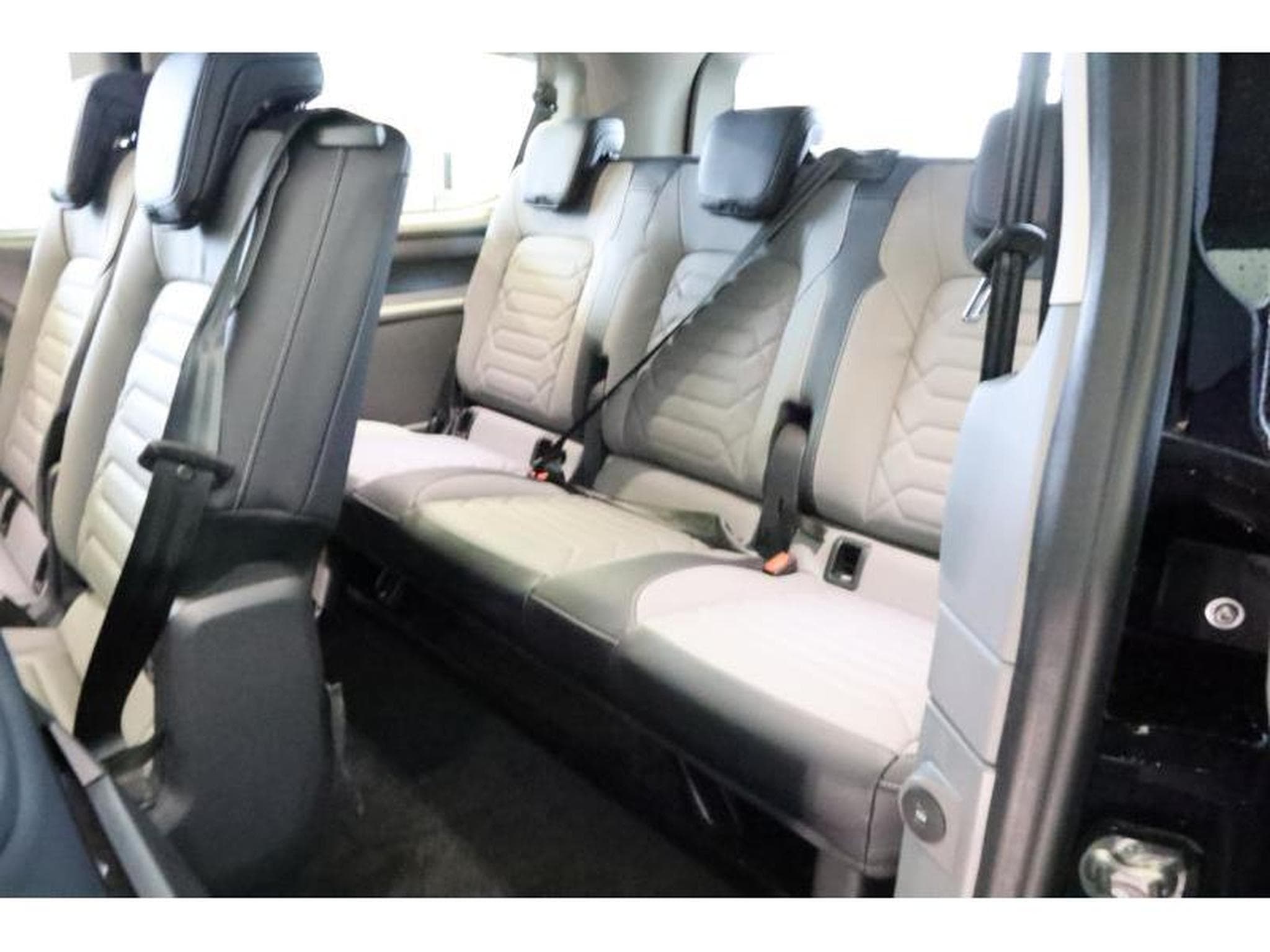 VW T7 Style Court (2026) - Photo 19