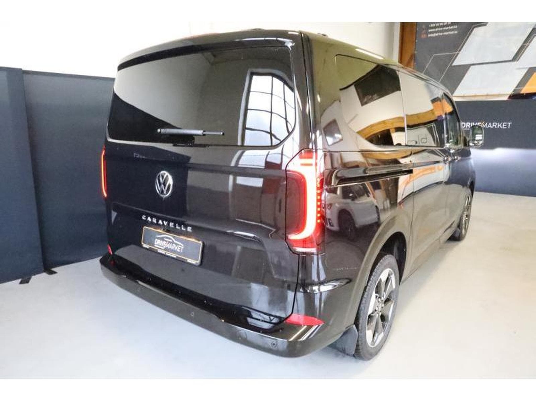 VW T7 Style Court (2026) - Photo 31