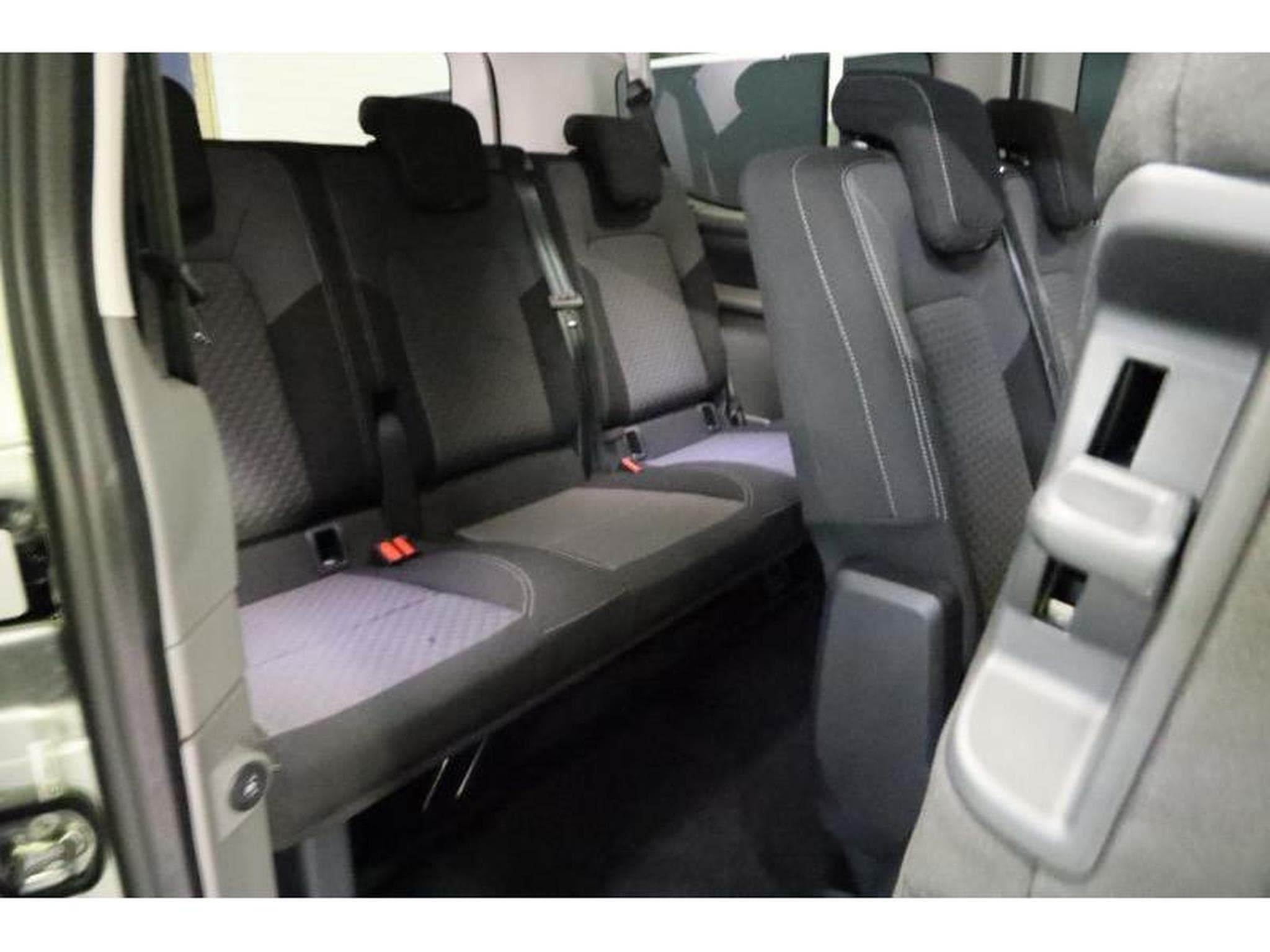 VW T7 Style Court 9P (2026) - Photo 6