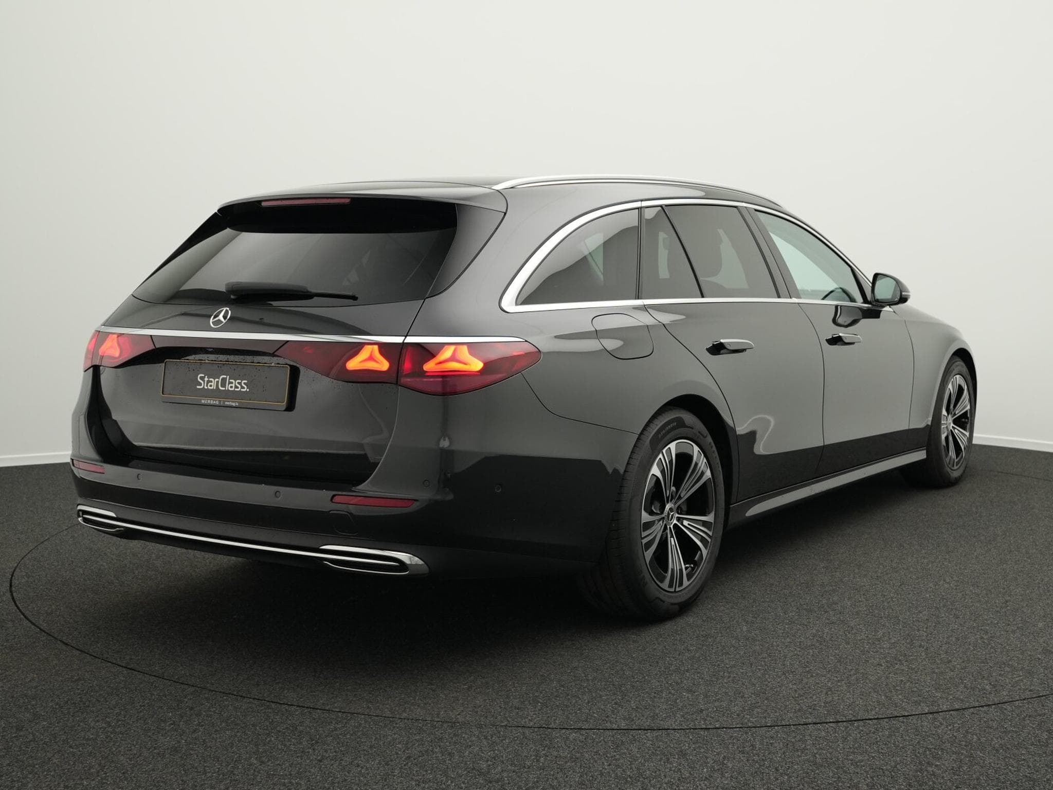 Mercedes E 200 T Avantgarde 360°+Memo+Digital+Apple (2024) - Photo 3