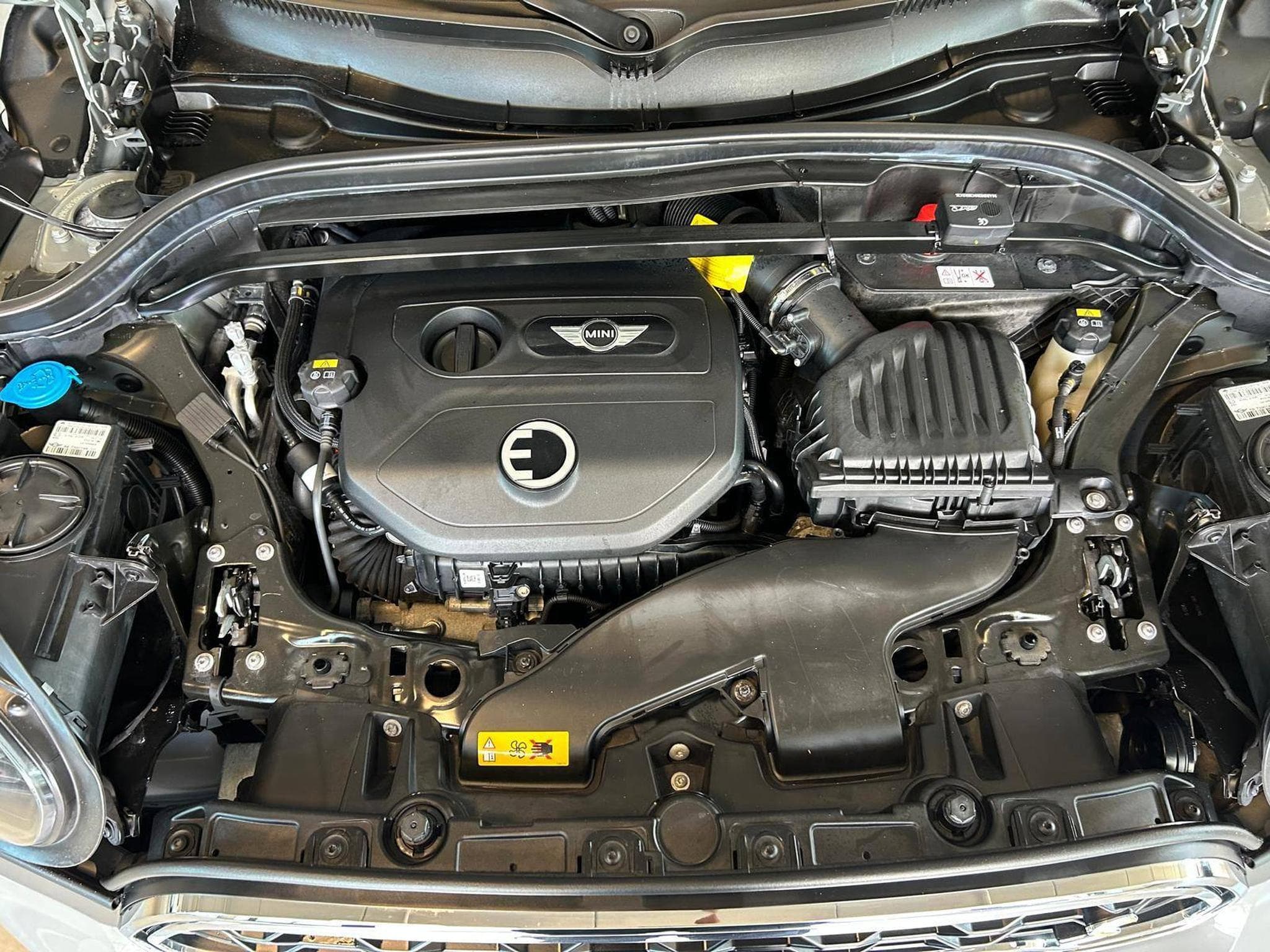 Mini Countryman Cooper SE All4 (2019) - Photo 14