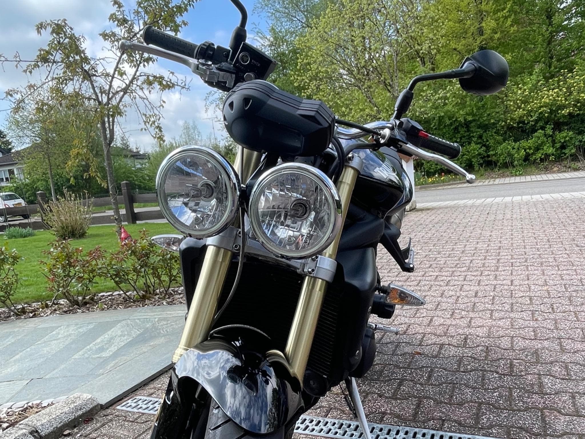 Triumph Street Triple (2009) - Photo 1
