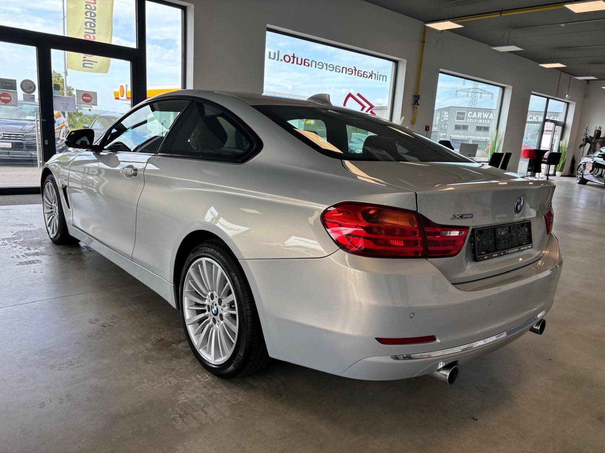 BMW 435 i Coupé xDrive (2015) - Photo 4