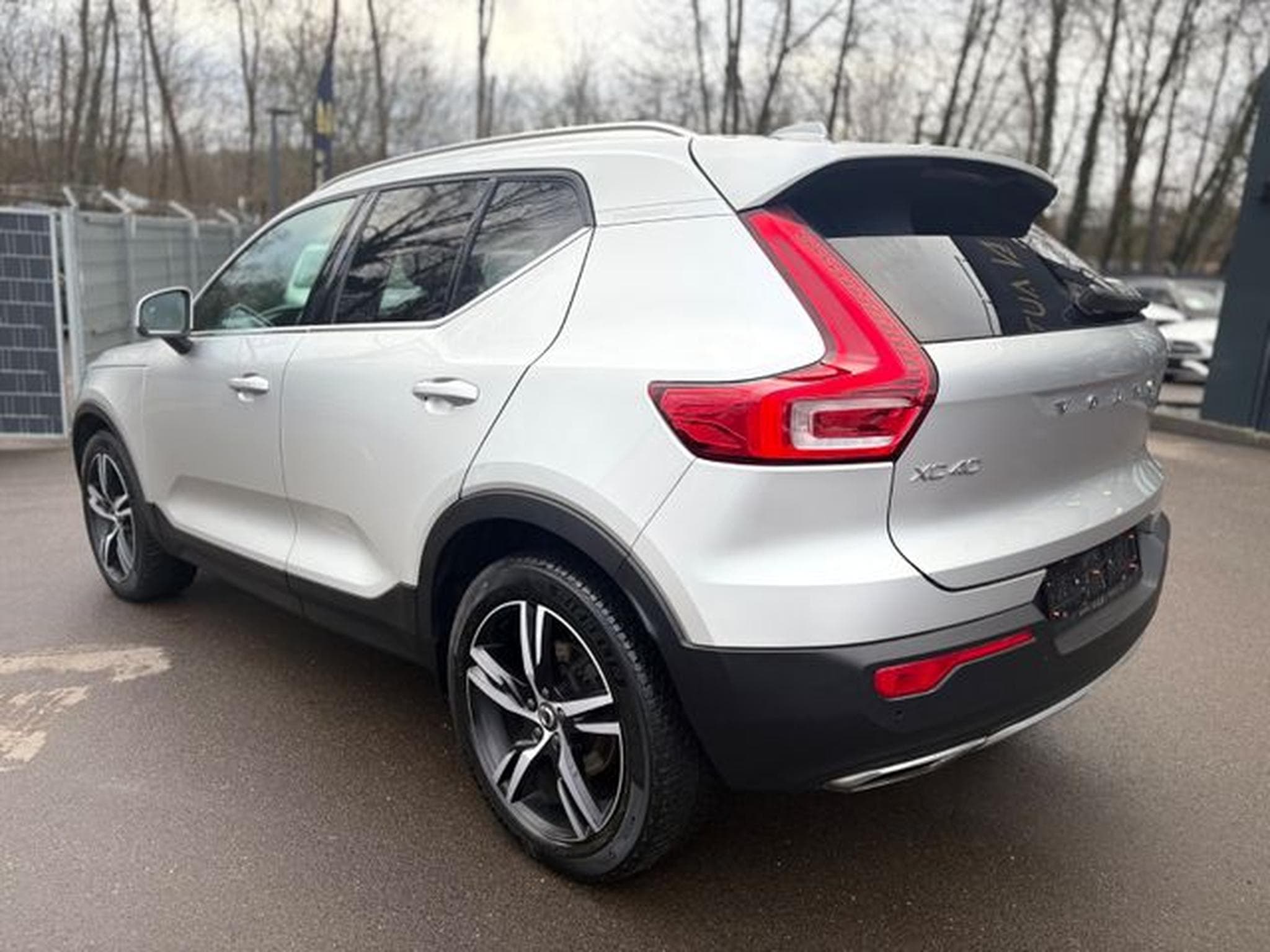 Volvo XC40 XC40 INSCRIPTION AWD*AUT*LED*LEDER*KAMERA*2.HD* (2019) - Photo 10