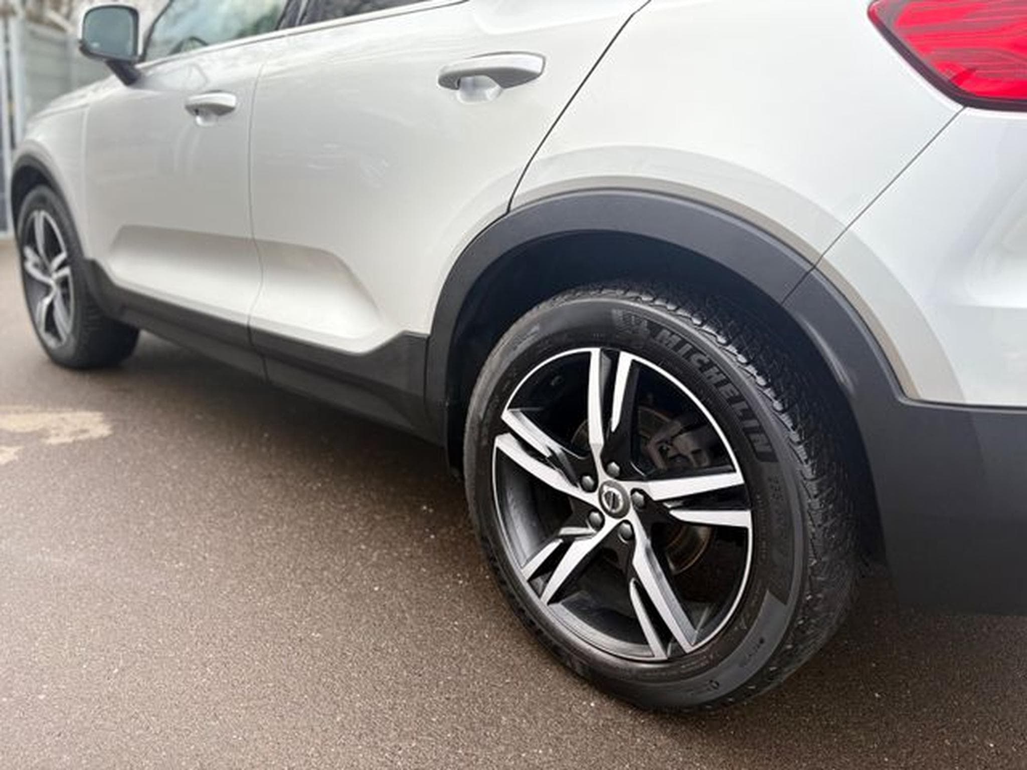 Volvo XC40 XC40 INSCRIPTION AWD*AUT*LED*LEDER*KAMERA*2.HD* (2019) - Photo 14