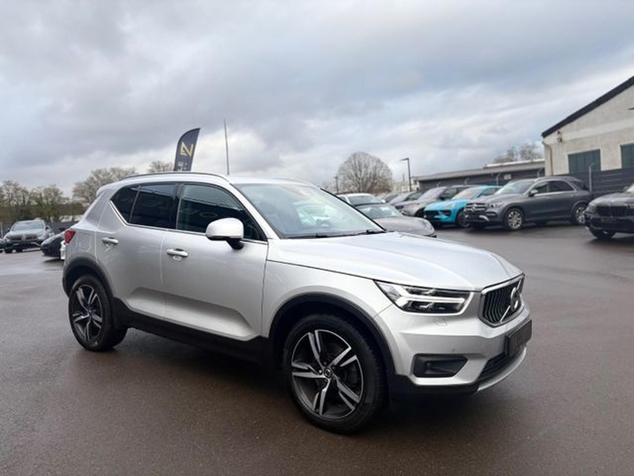 Volvo XC40 XC40 INSCRIPTION AWD*AUT*LED*LEDER*KAMERA*2.HD* (2019) - Photo 6