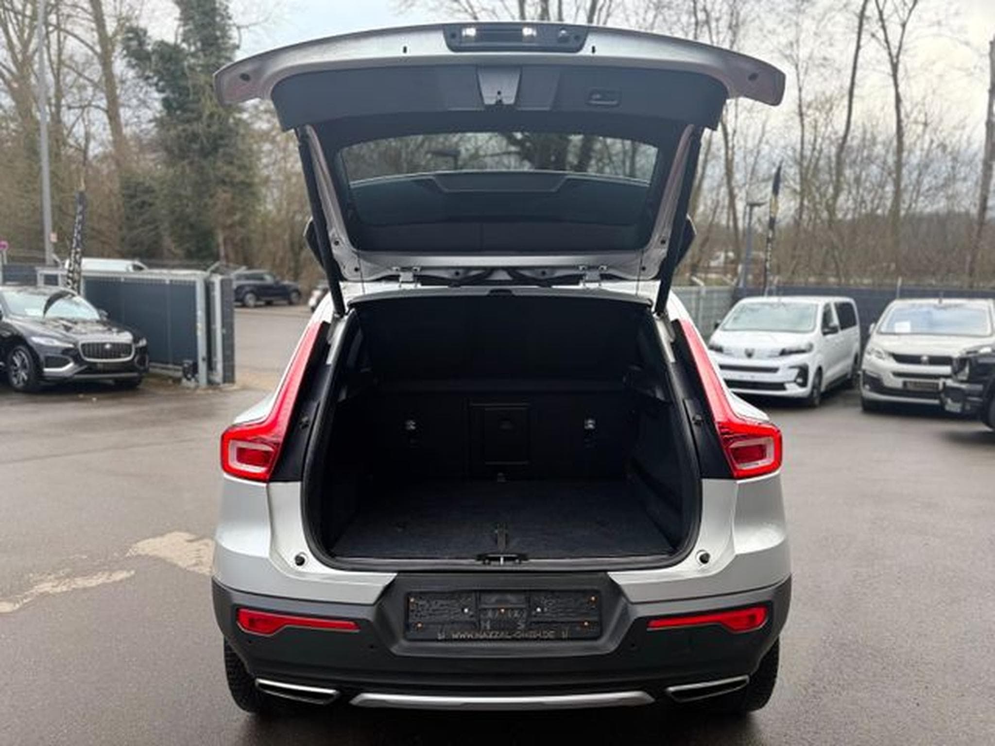 Volvo XC40 XC40 INSCRIPTION AWD*AUT*LED*LEDER*KAMERA*2.HD* (2019) - Photo 9