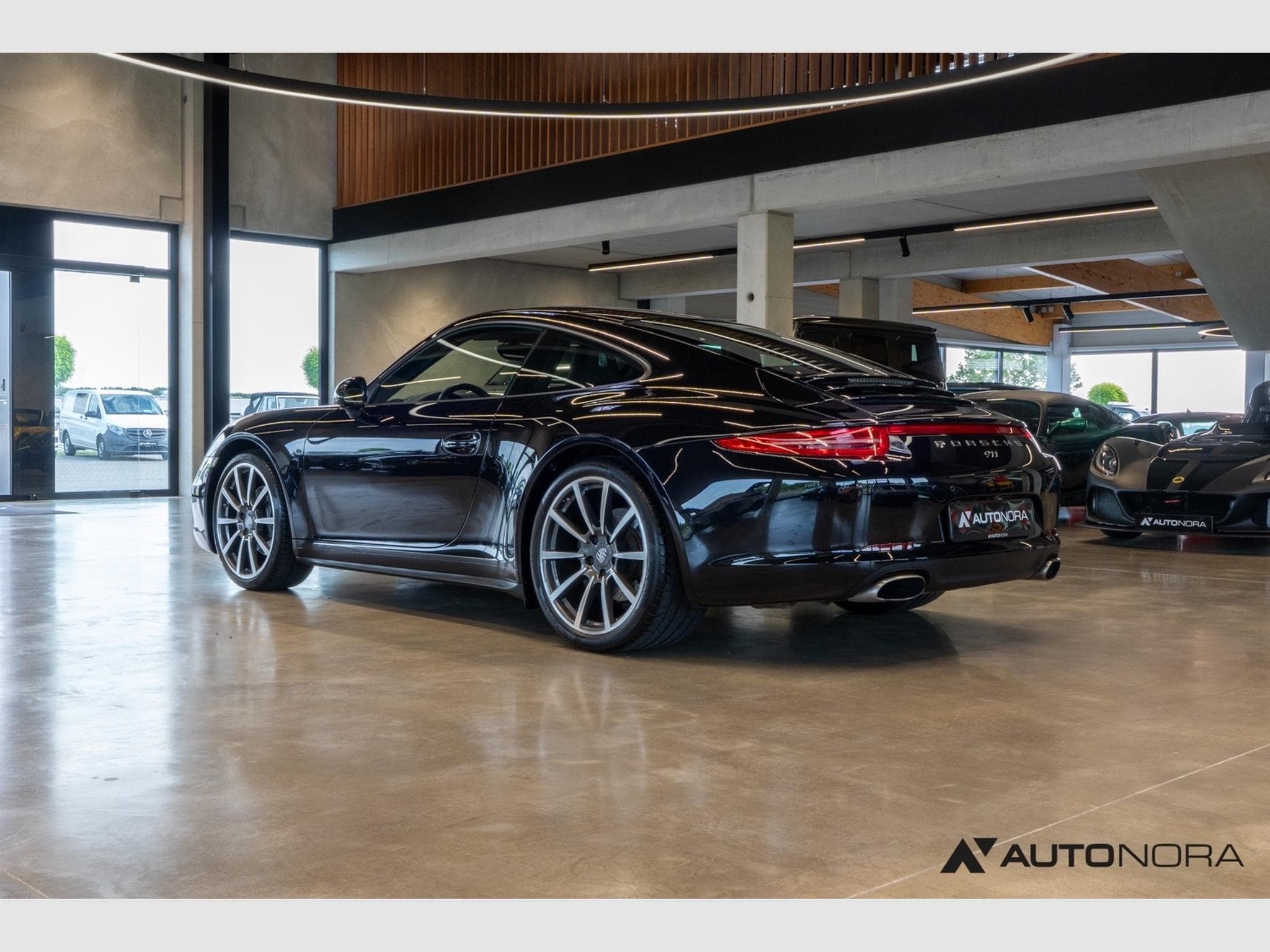 Porsche 991 911 (991.1) Carrera 4 Black Edition (2016) - Photo 8