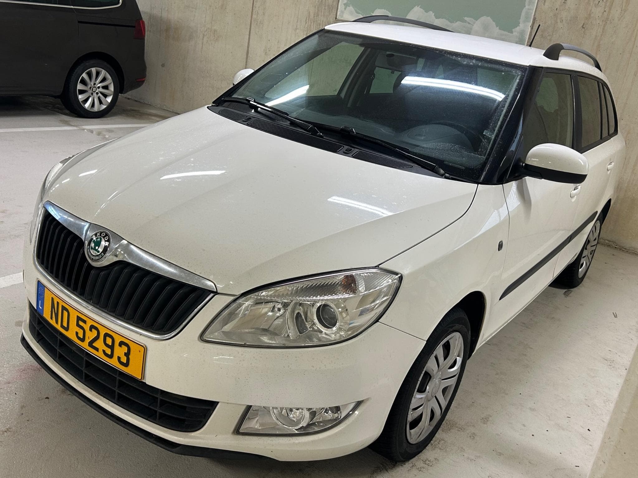 Skoda Fabia 1.6 Tdi (2012) - Photo 2