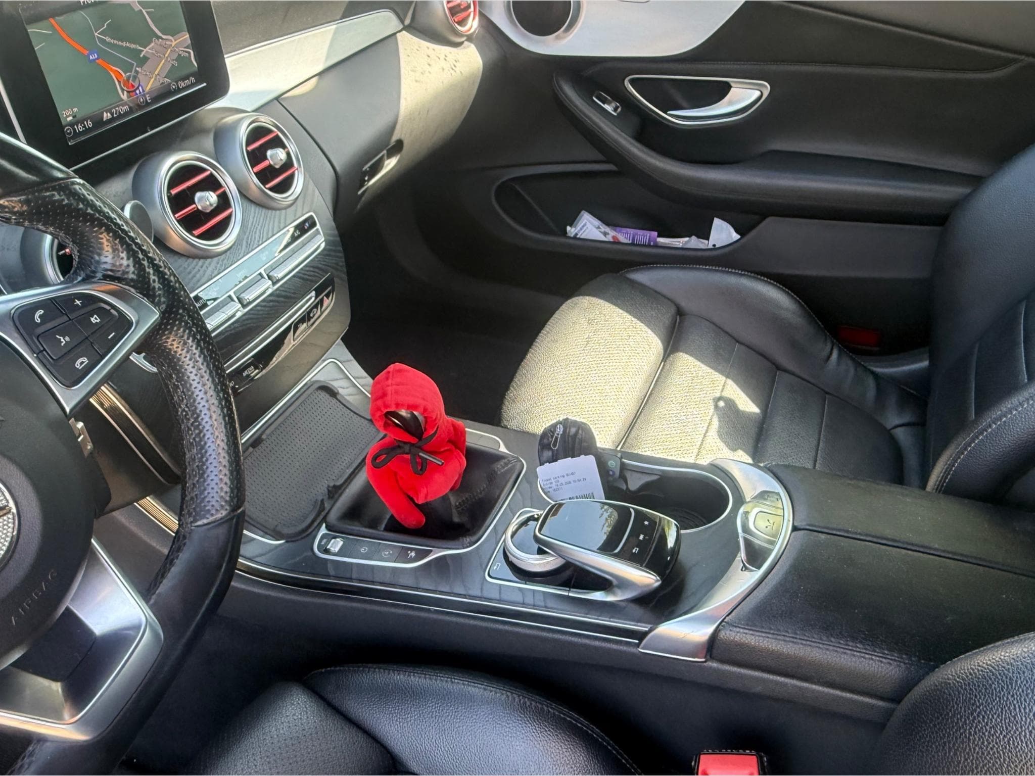 Mercedes C 220 (2017) - Photo 2