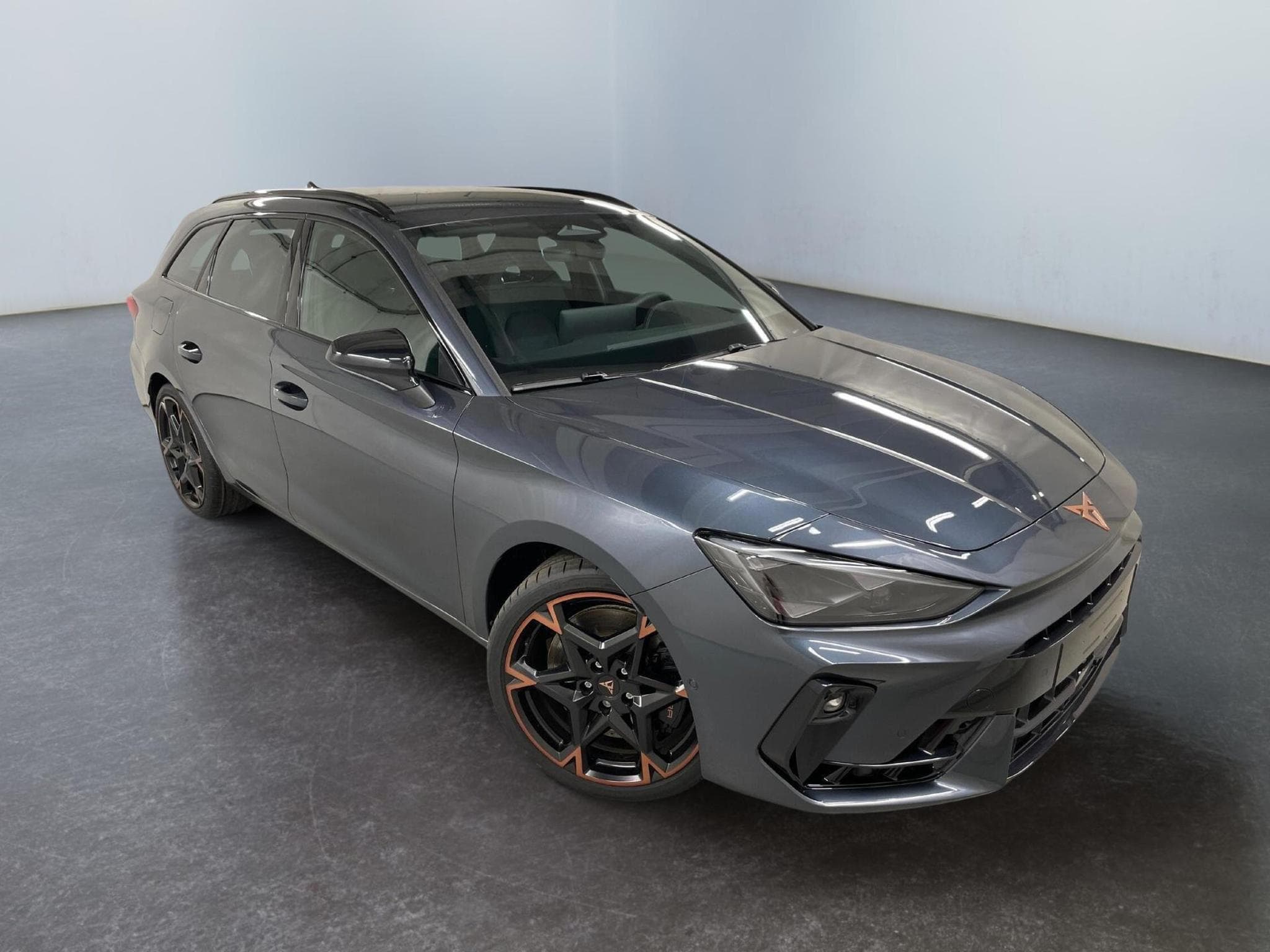 Cupra Leon VZ (2026) - Photo 1
