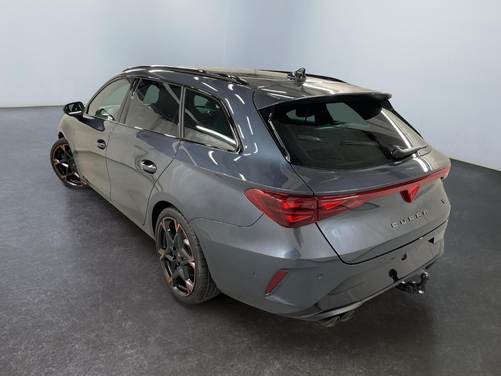 Cupra Leon VZ (2026) - Photo 5