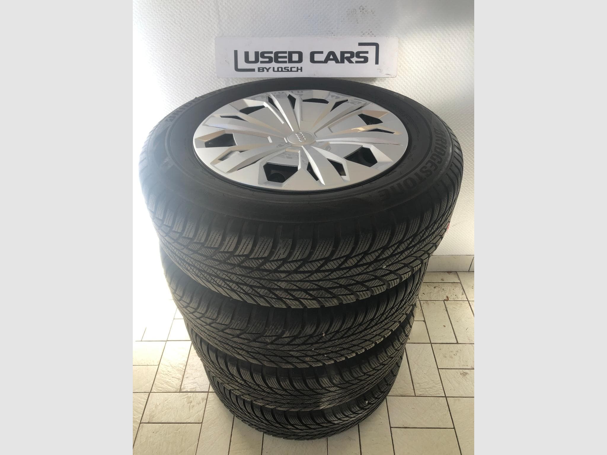 Jantes acier + Pneus – 17" - Photo 1