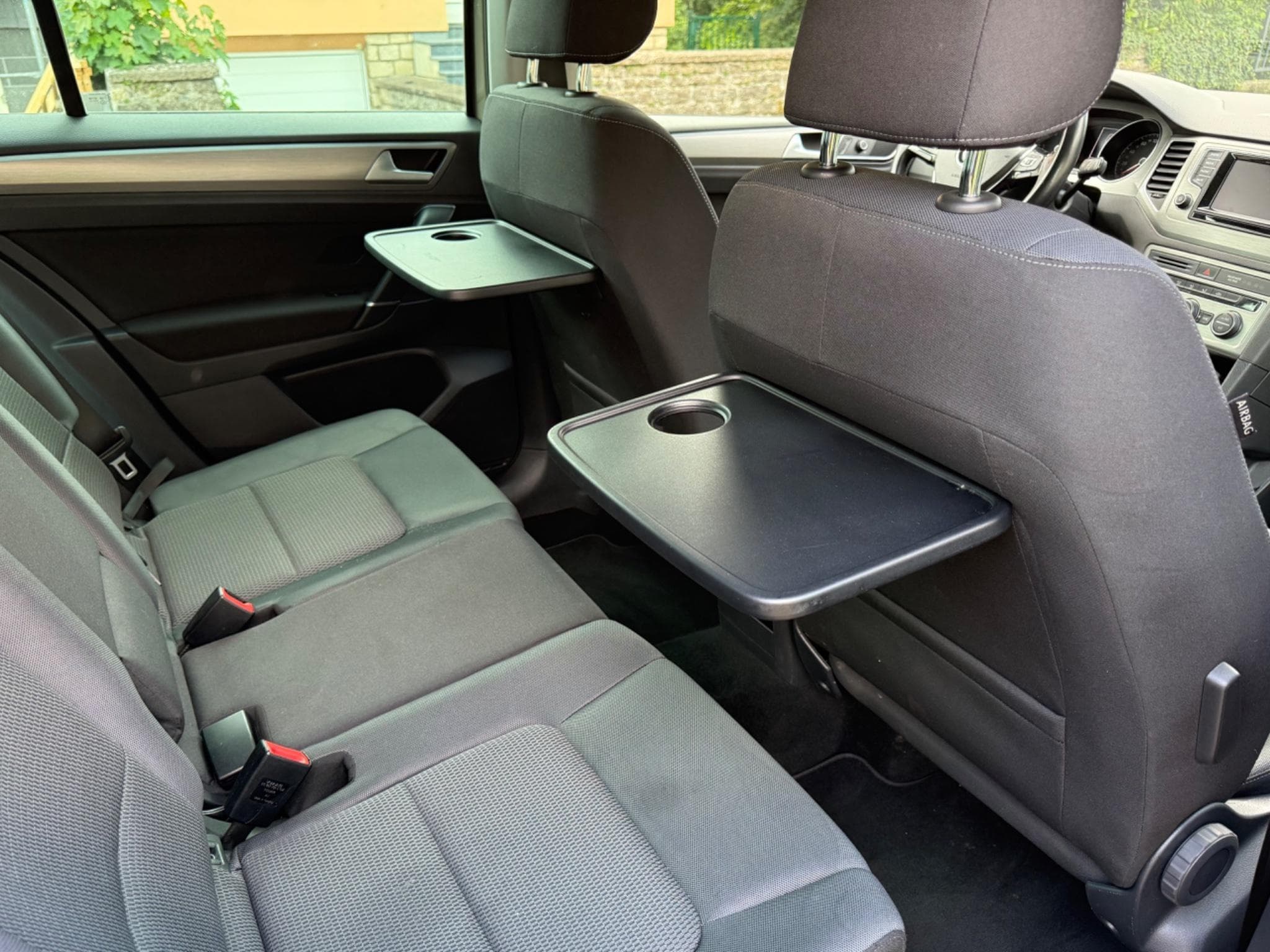 VW Golf Sportwagon 1.6 TDI BOÎTE DSG (2015) - Photo 6