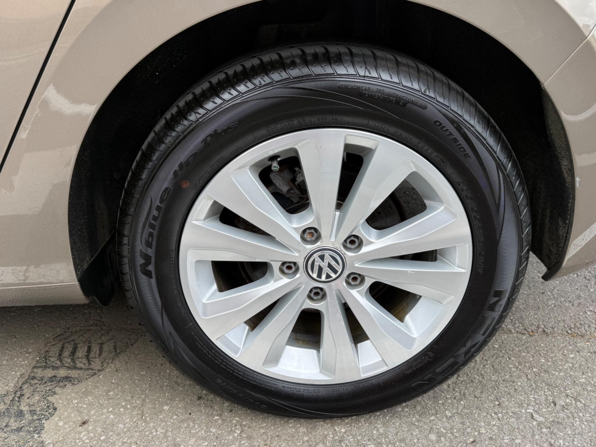 VW Golf Sportwagon 1.6 TDI BOÎTE DSG (2015) - Photo 10