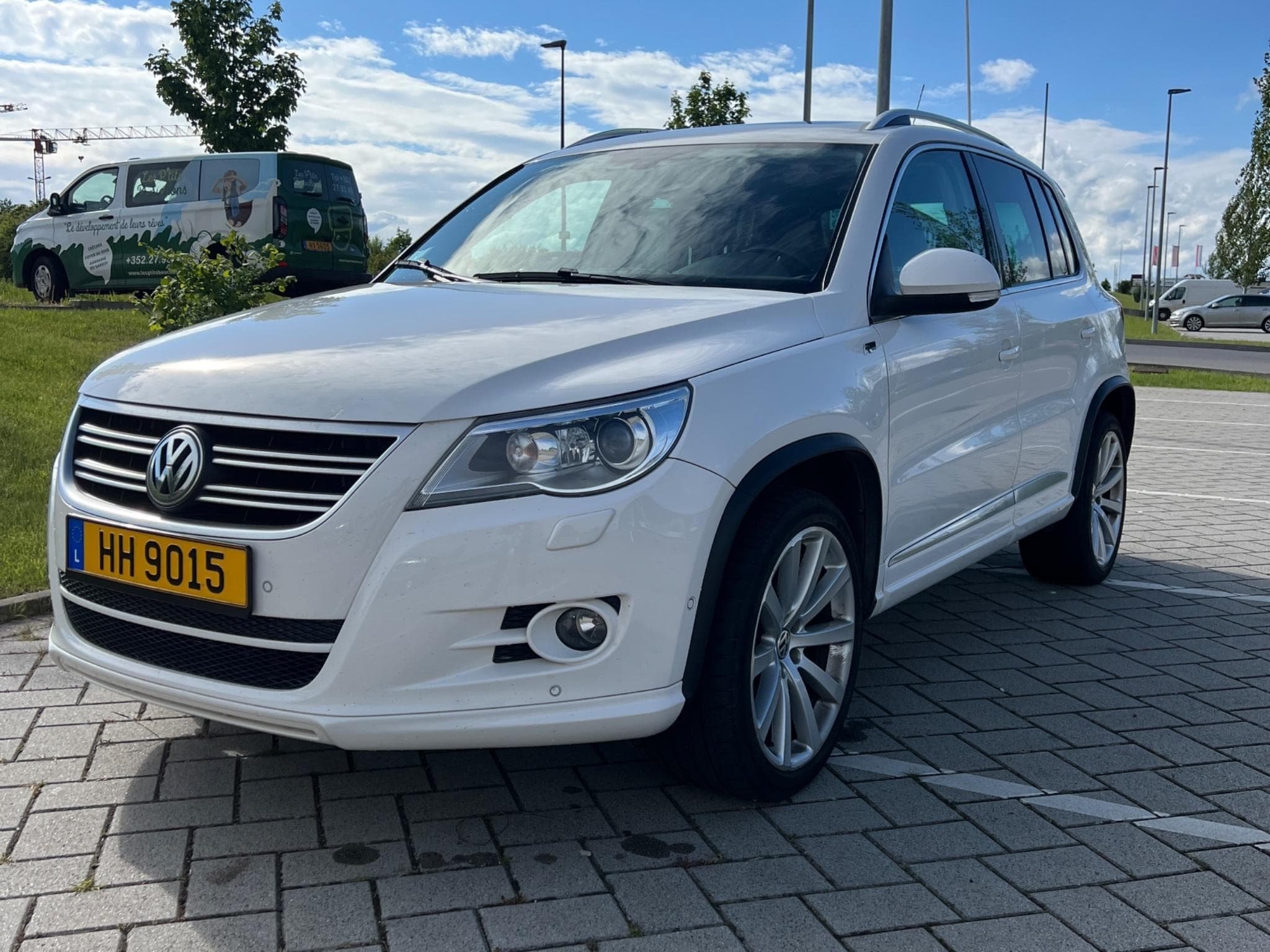 VW Tiguan R-Line (2011) - Photo 1