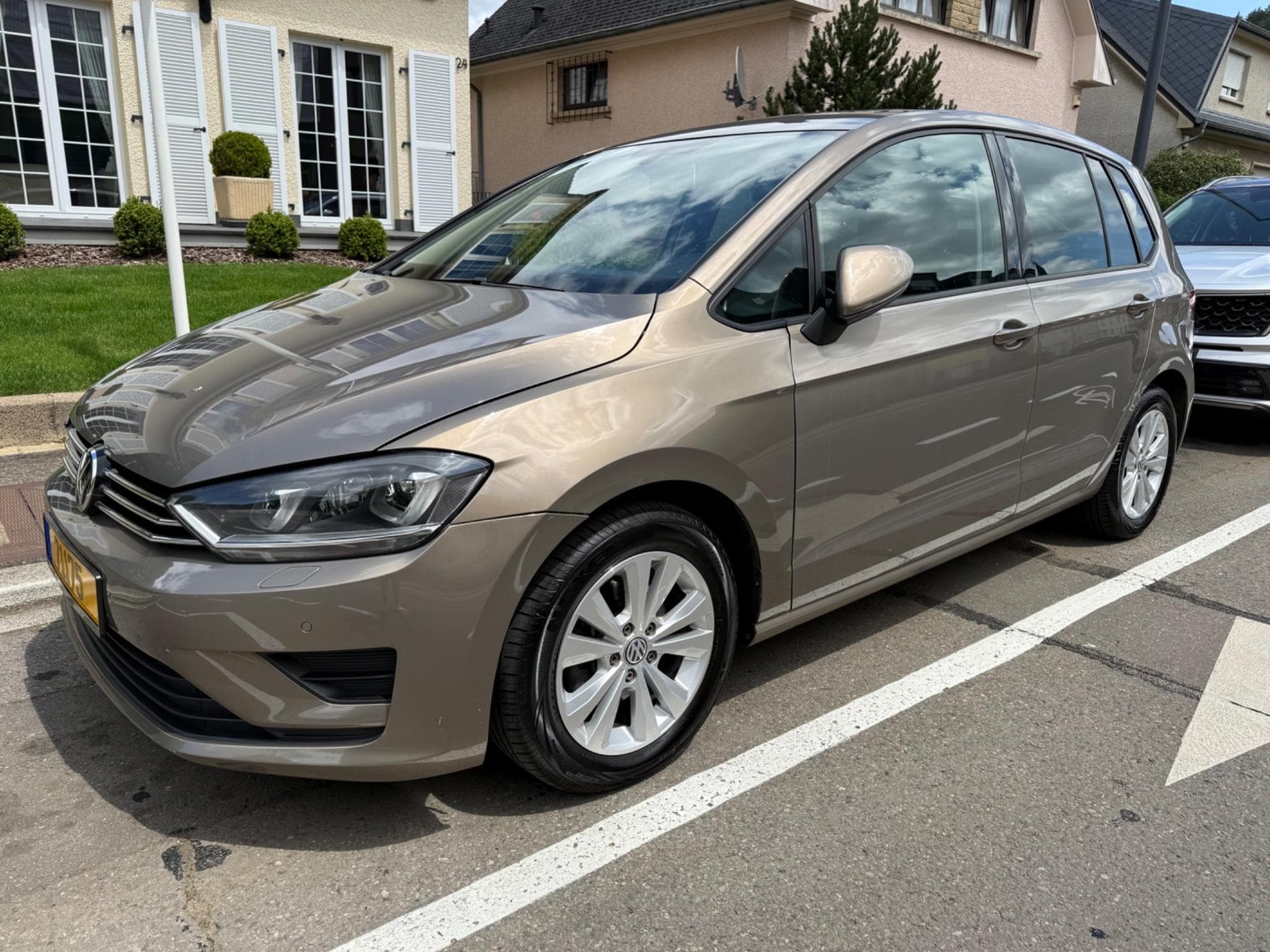 VW Golf Sportwagon 1.6 TDI BOÎTE DSG (2015) - Photo 14