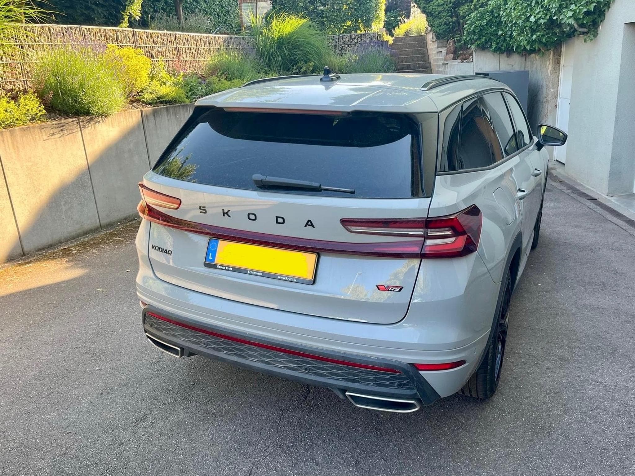 Skoda Kodiaq RS 2.0 TSI 4X4 (2025) - Photo 2