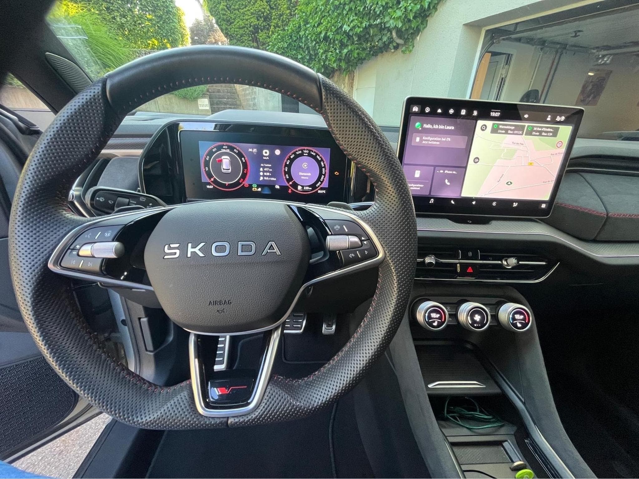Skoda Kodiaq RS 2.0 TSI 4X4 (2025) - Photo 6
