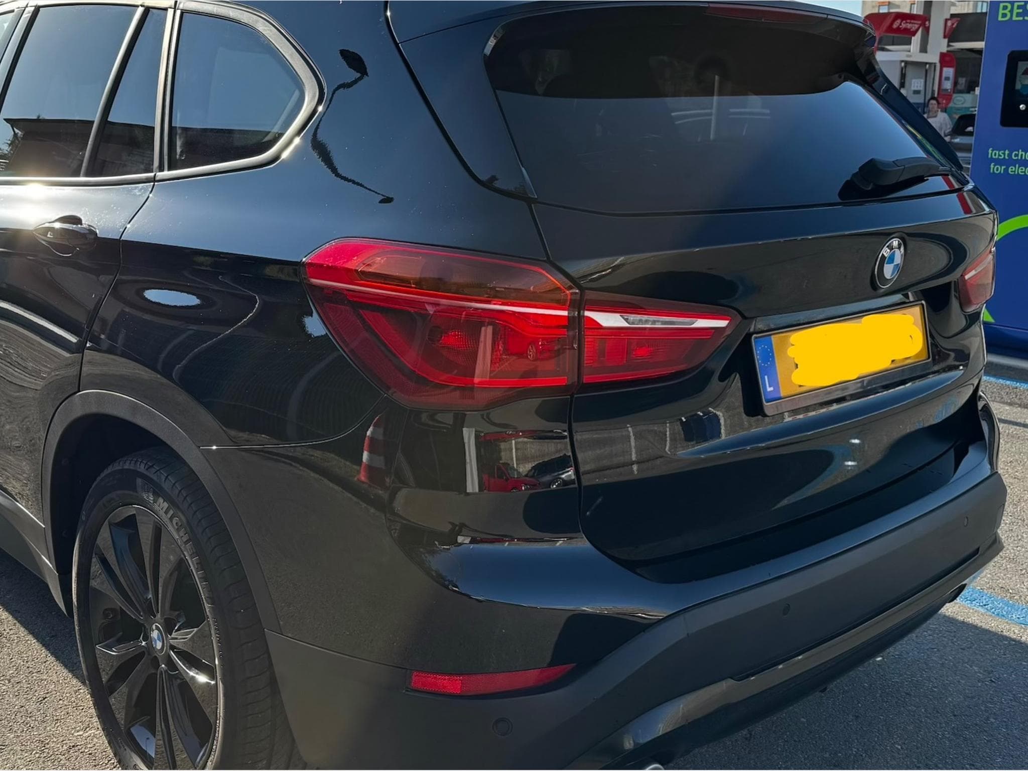 BMW X1 sDrive 18i (2019) - Photo 2