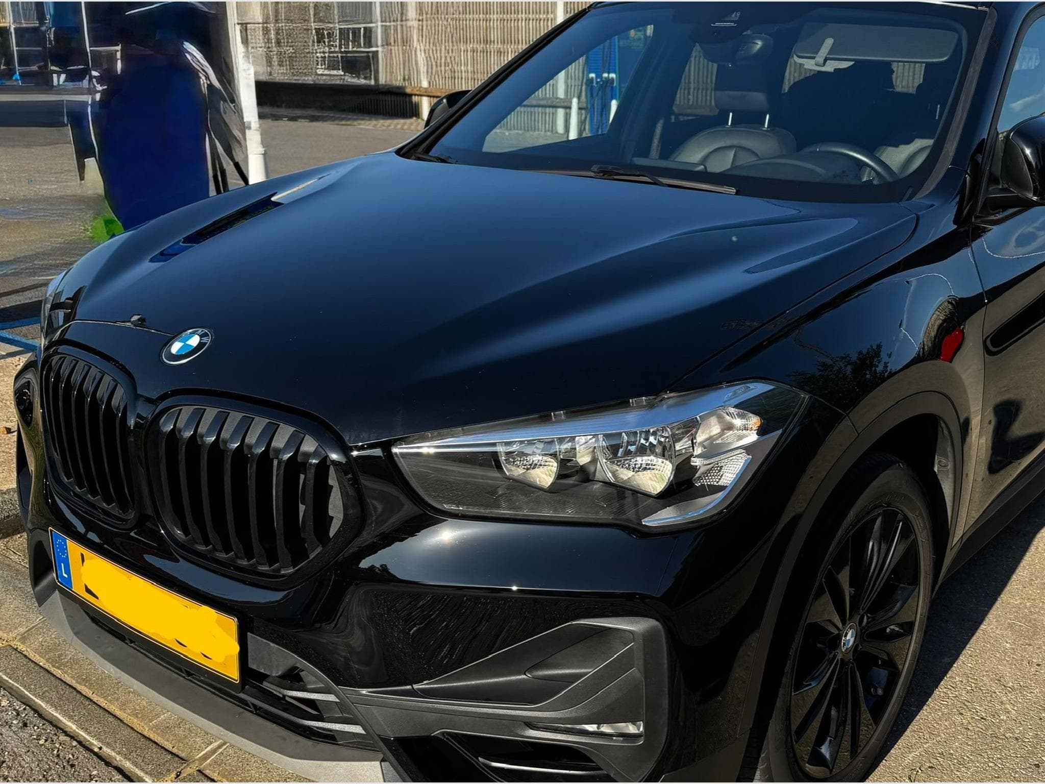 BMW X1 sDrive 18i (2019) - Photo 3