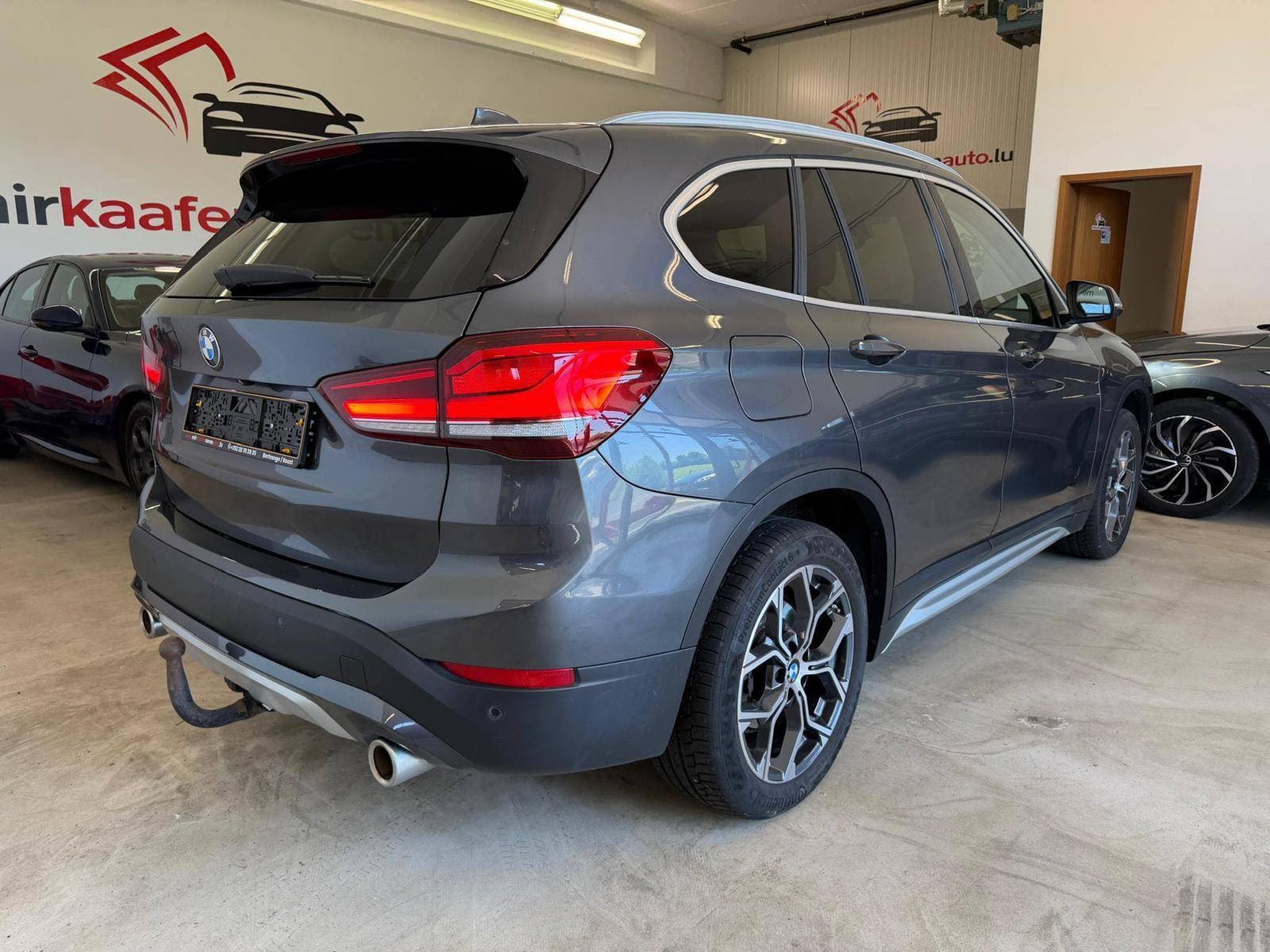 BMW X1 xDrive 20 i xLine (2020) - Photo 6