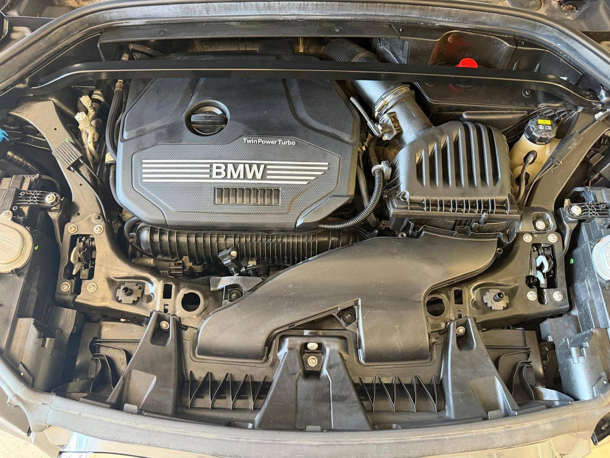 BMW X1 xDrive 20 i xLine (2020) - Photo 14
