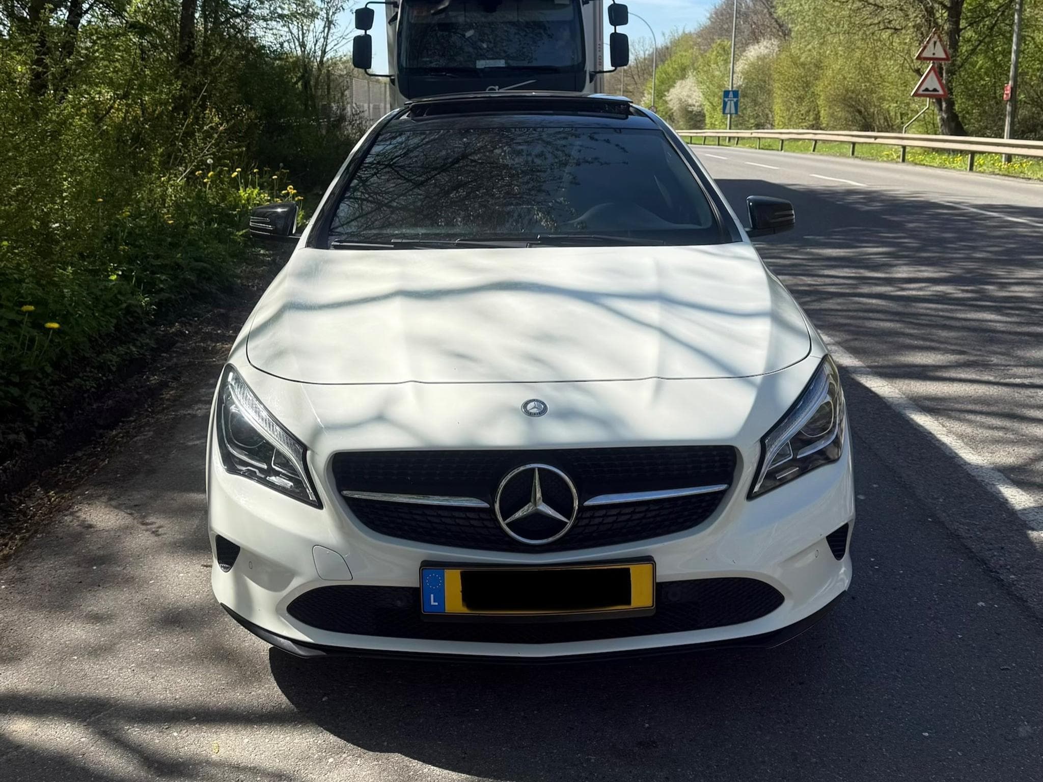 Mercedes CLA 220 7G-DCT URBAN / PROGRESSIVE PACKAGE (2017) - Photo 2