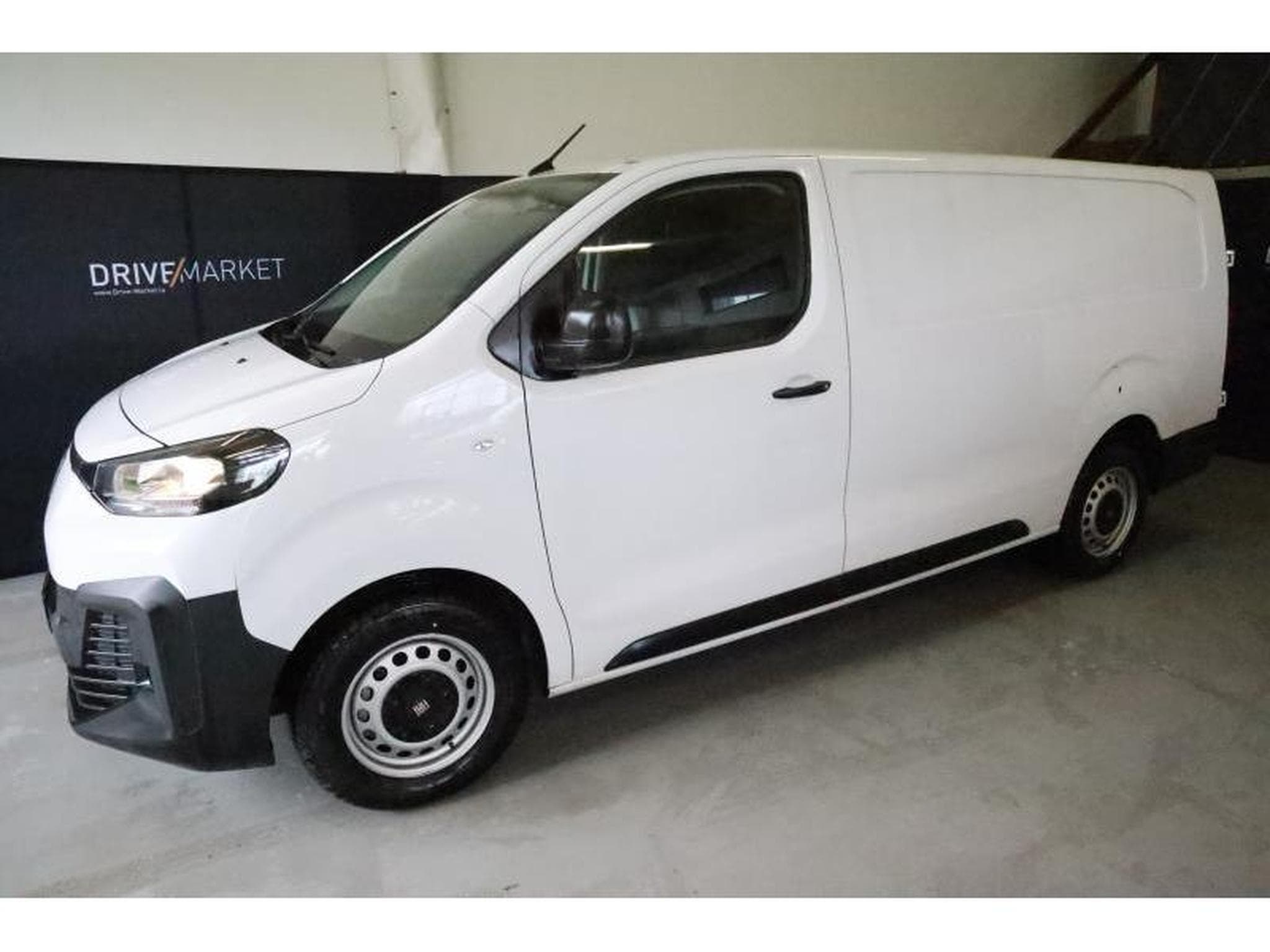 Fiat Scudo 144 L3 eCall Temp HFT180° PDC NSW 3S (2025) - Photo 8
