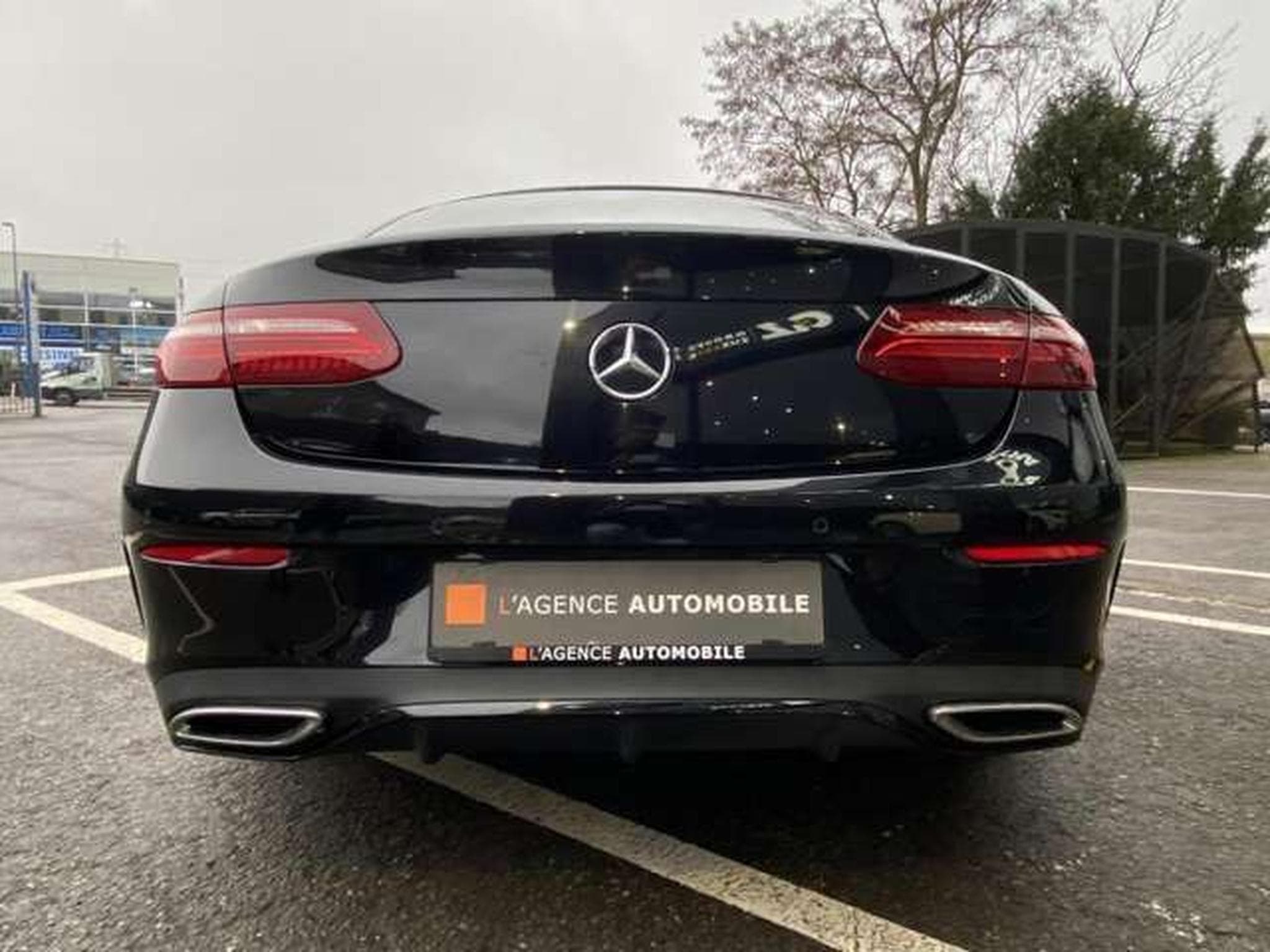 Mercedes E 220 d Coupé AMG Line - JUSQU'A 48 MOIS DE GARANTIE (2017) - Photo 6